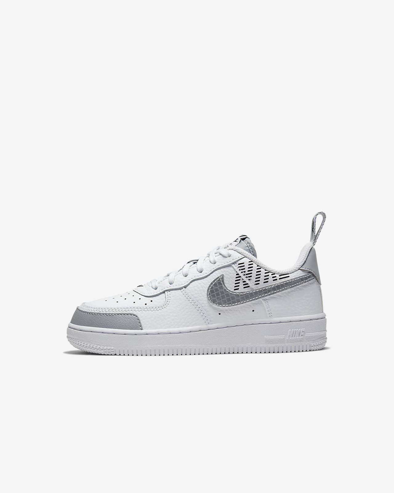 white nike shoes kids