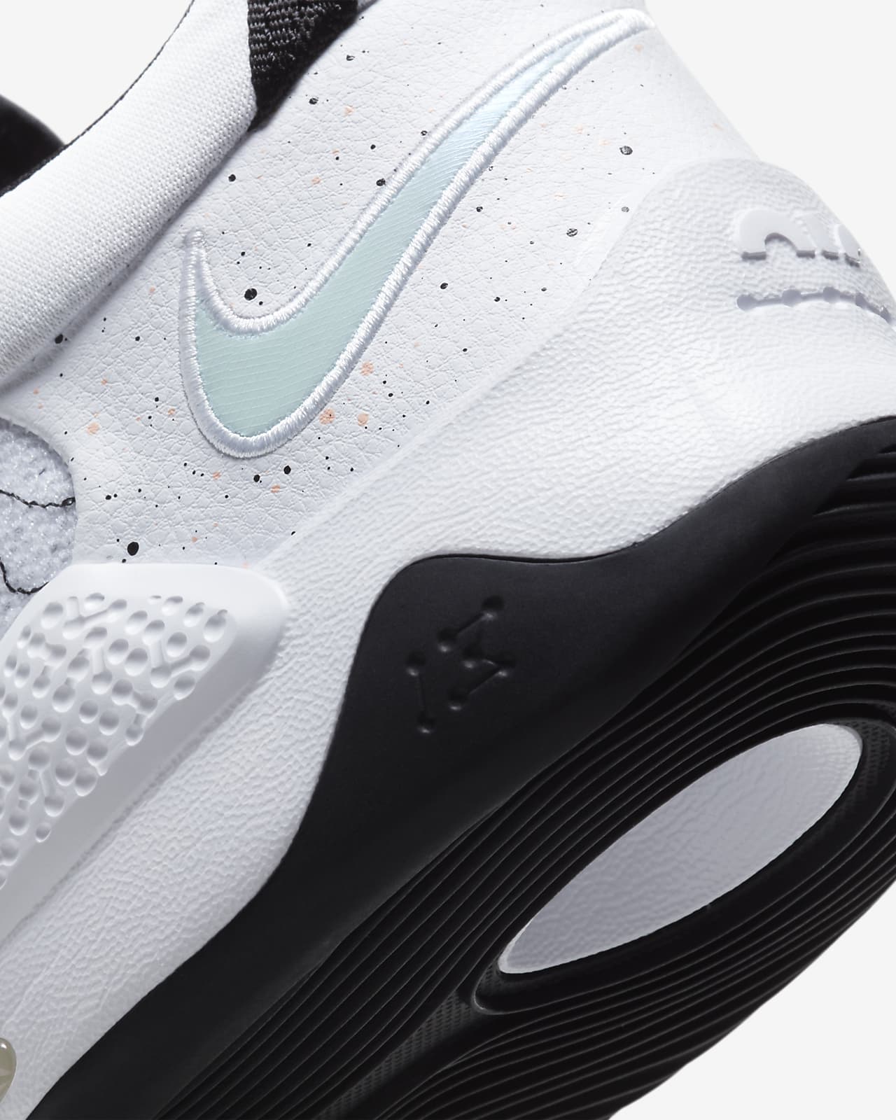 pg 5 shoes green