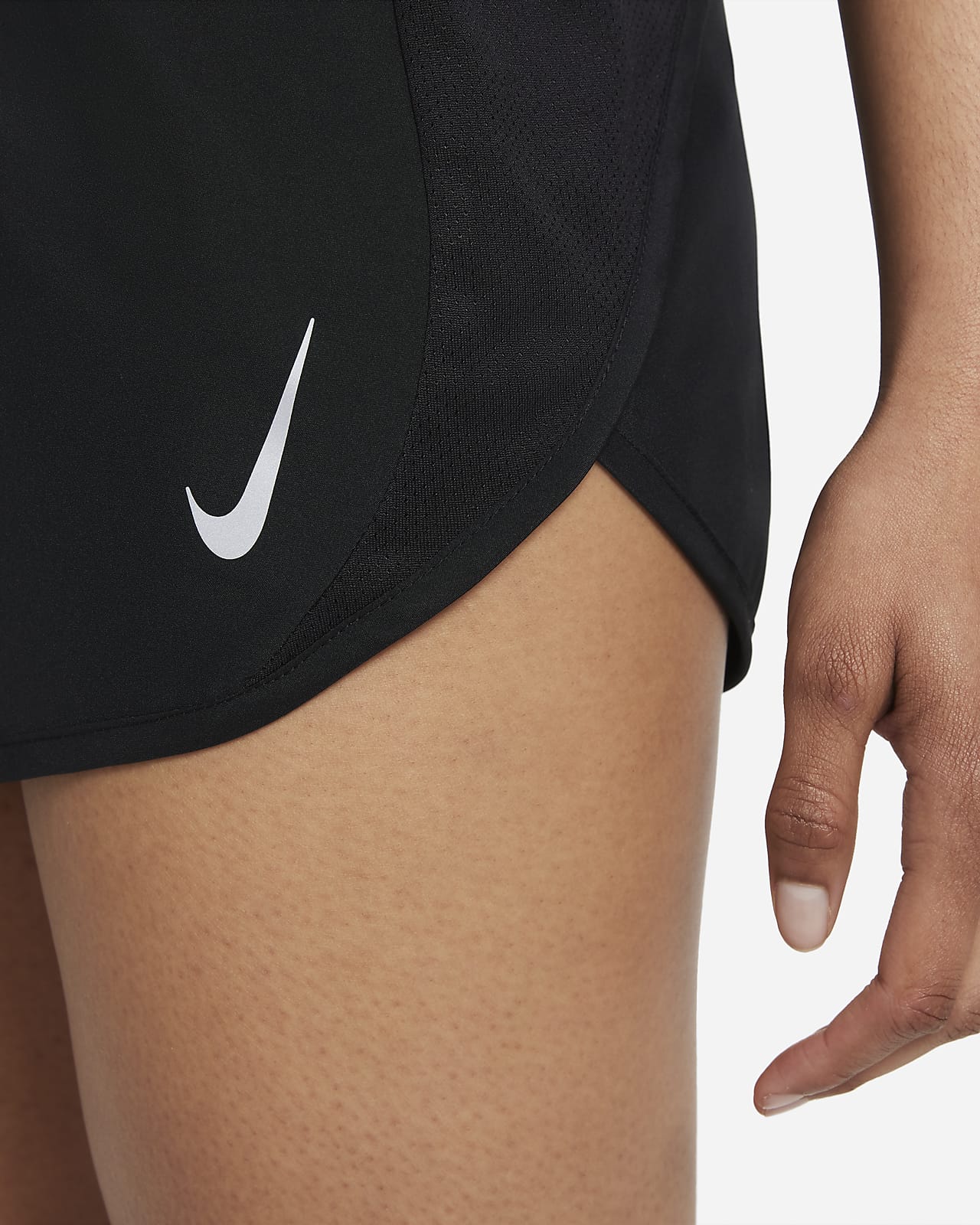 Nike Women's Dry Tempo Shorts, Black/White, XL