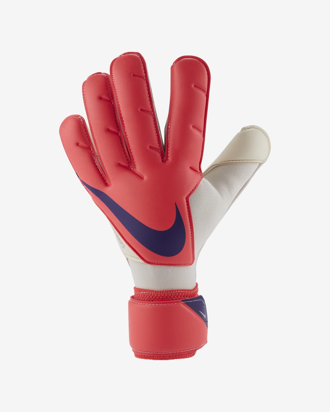nike goalkeeper gloves size 7