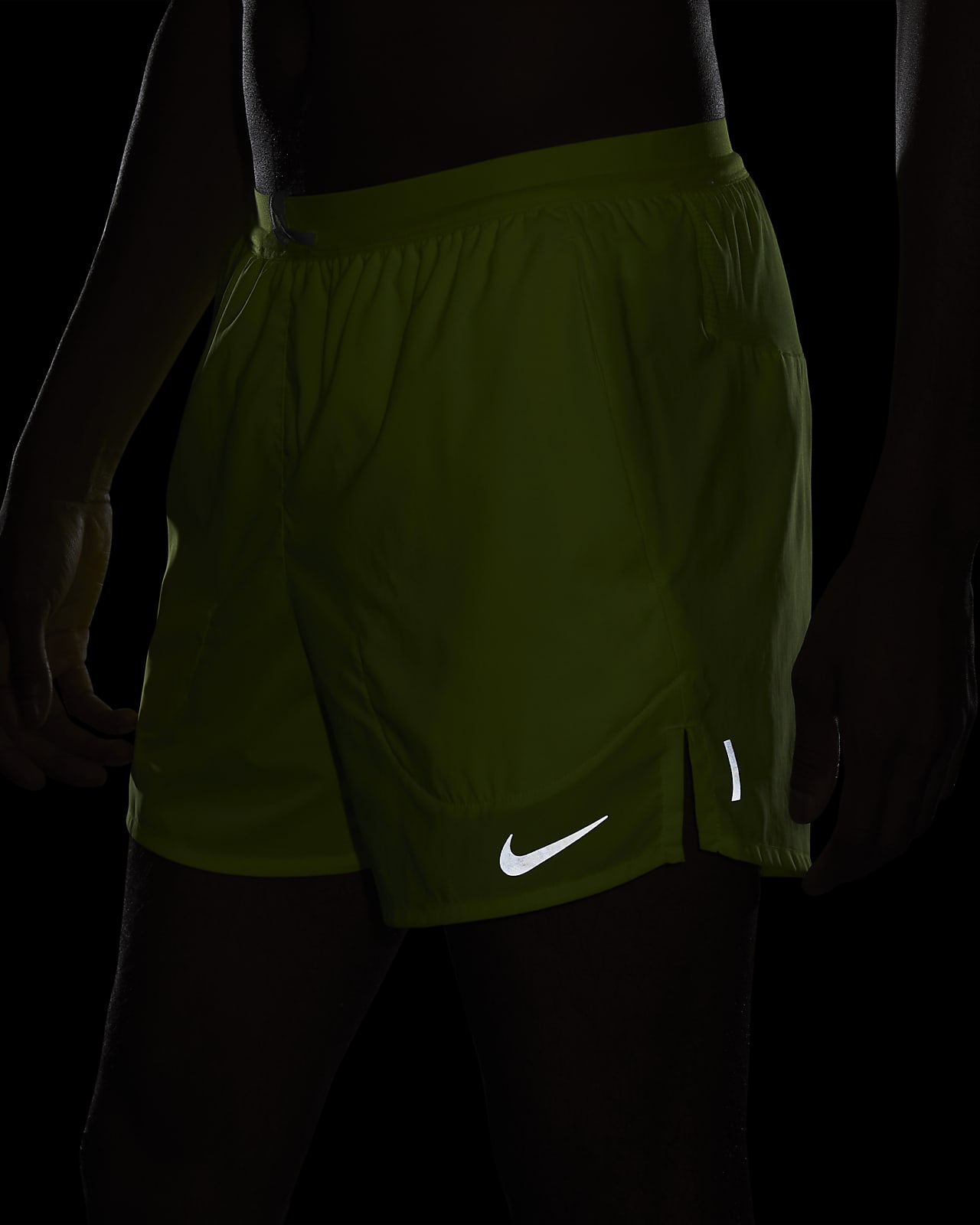 short nike vert fluo