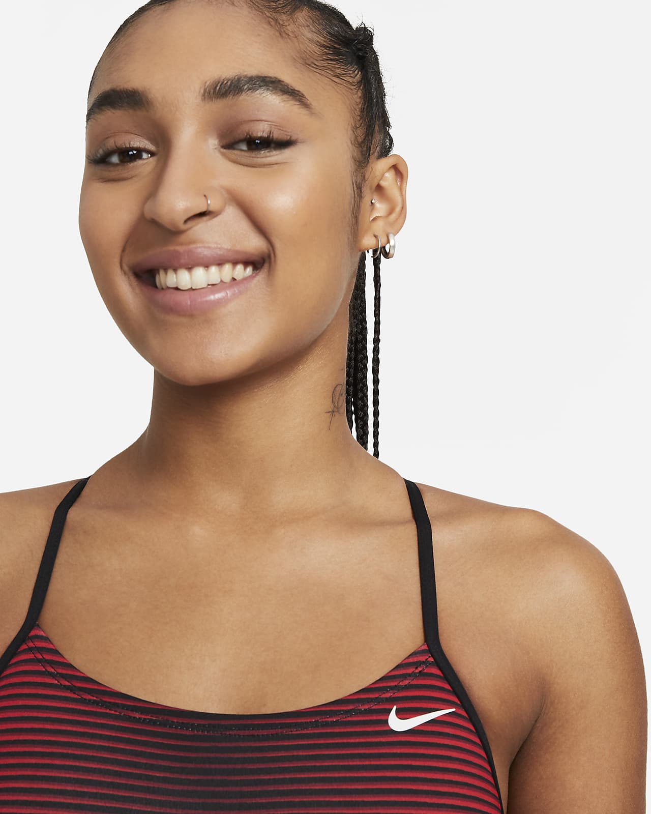 Traje de baño de una sola pieza para mujer Nike HydraStrong Charge. Nike.com