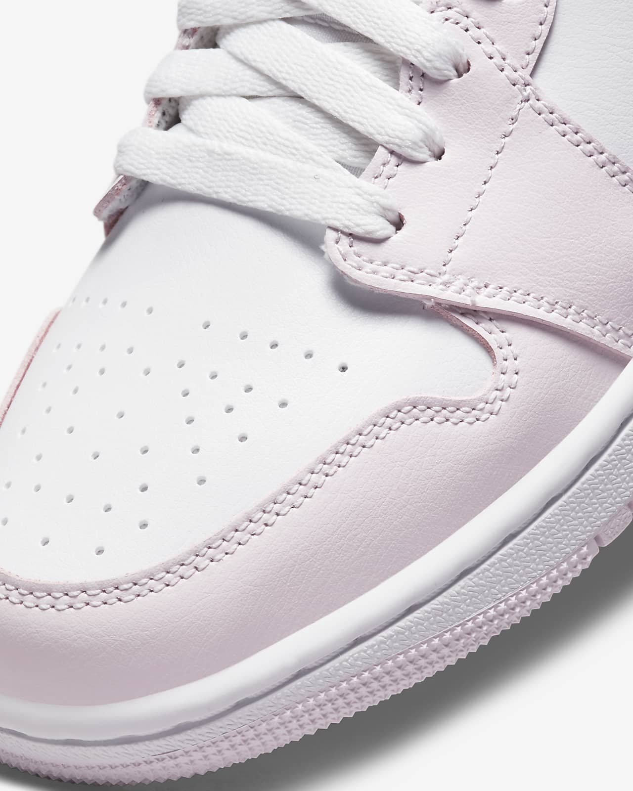 Calzado para mujer Air Jordan 1 Mid. Nike MX