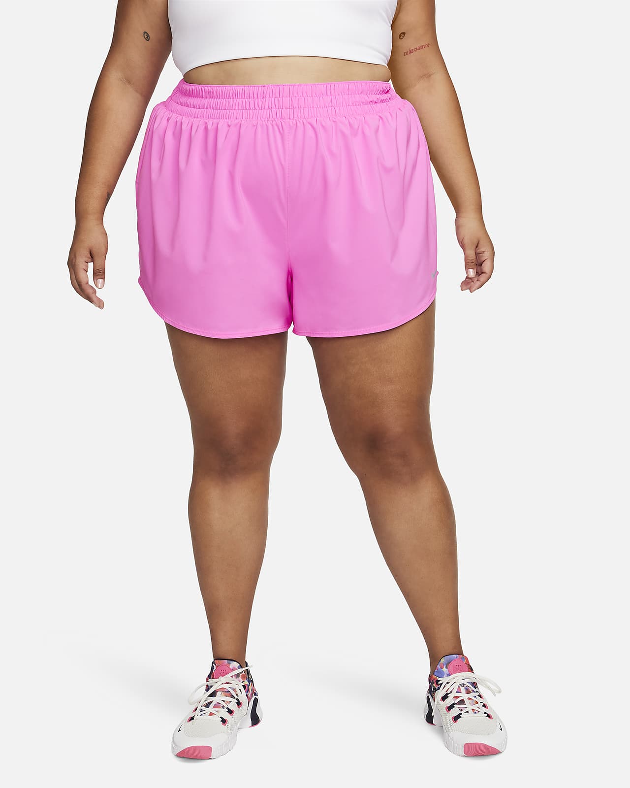 Shorts de tiro alto de 8 cm con ropa interior integrada para mujer (talla  grande) Nike Dri-FIT One