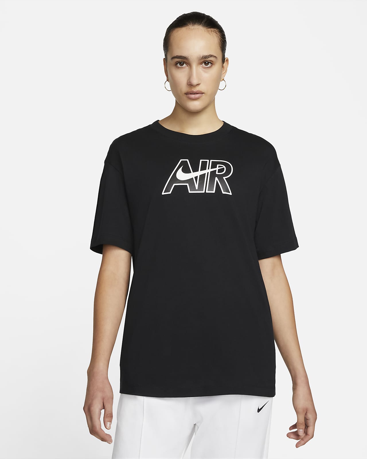 Gemaakt van viel meesteres Nike Sportswear T-shirt voor dames. Nike BE