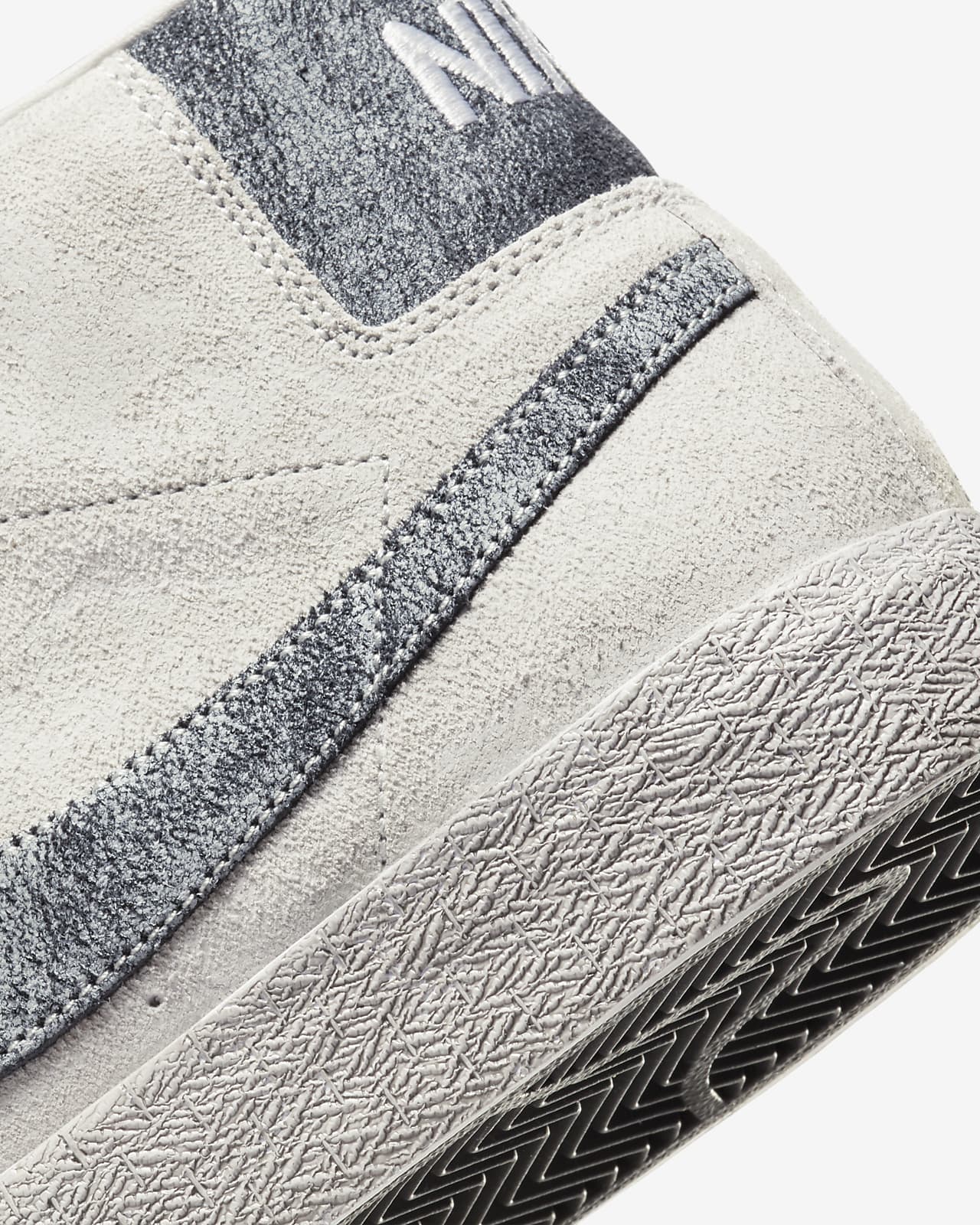 women's nike blazer mid premium casual shoes