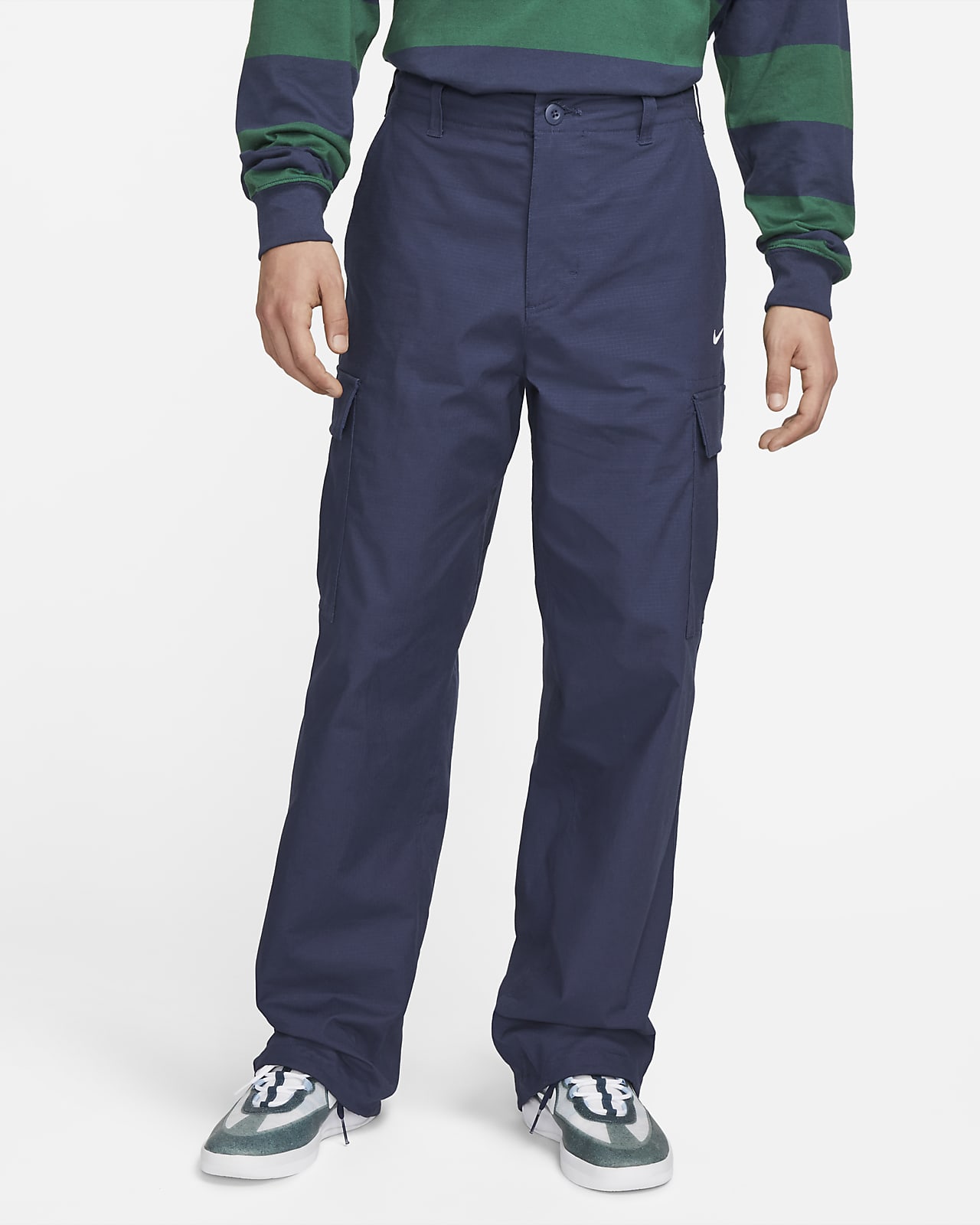 Nike SB Kearny Skate Cargo Trousers. Nike AE