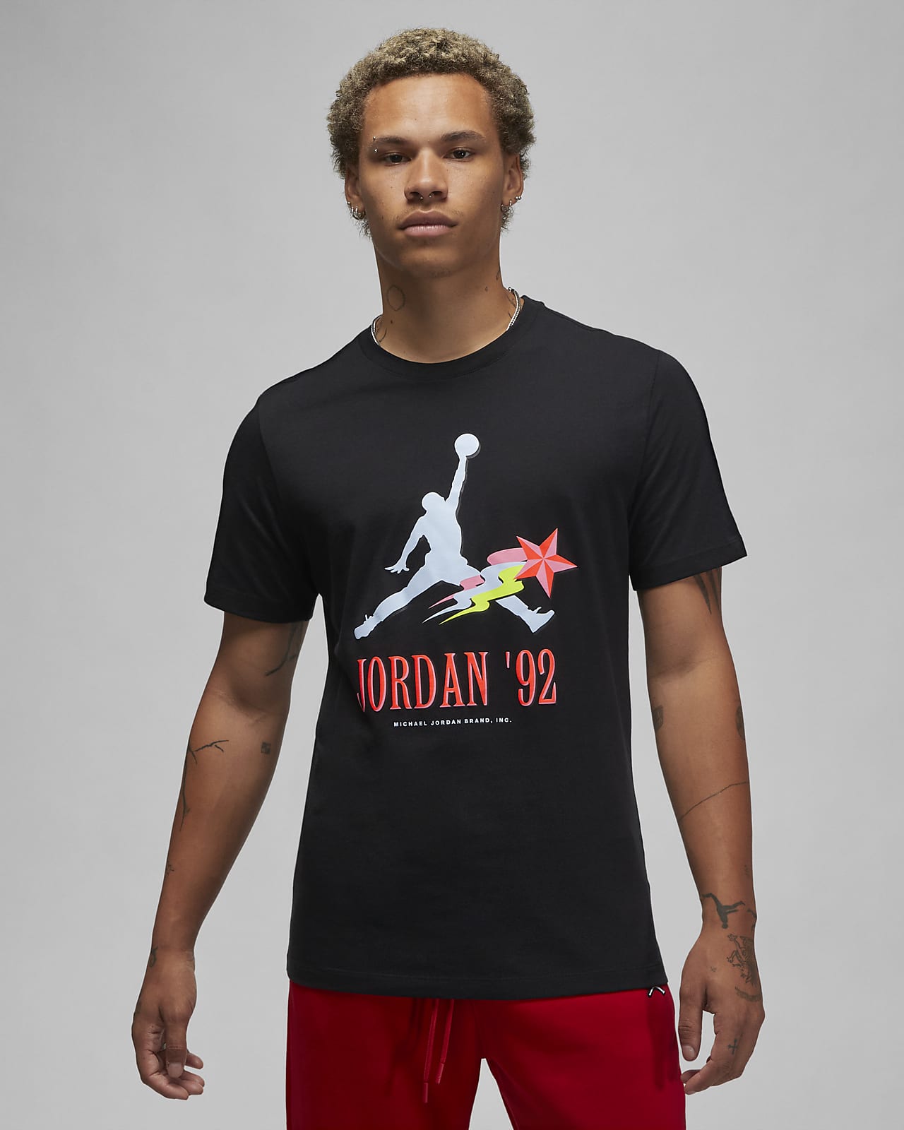 Jordan Men's T-Shirt. Nike AE