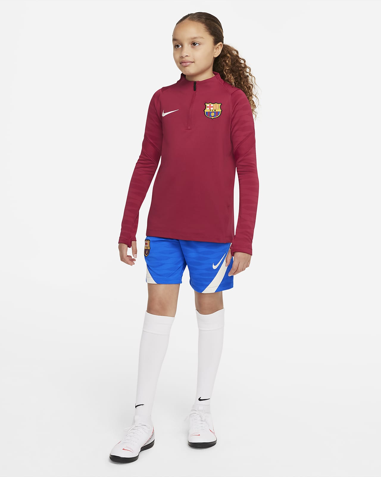 F.C. Barcelona Strike Older Kids' Football Drill Top. Nike AT