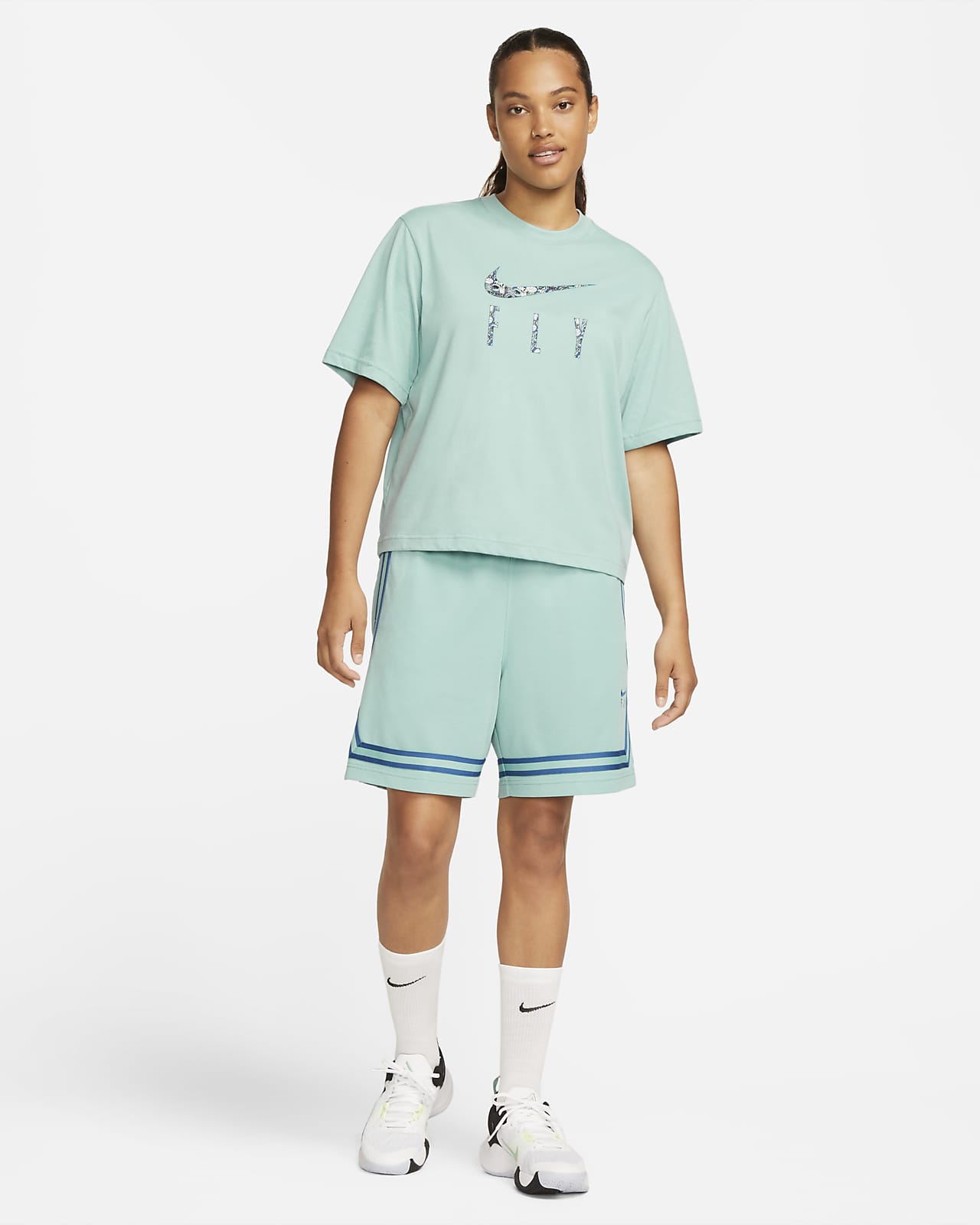 Nike Basketball Dri-Fit Swoosh 2 T-Shirt in Green