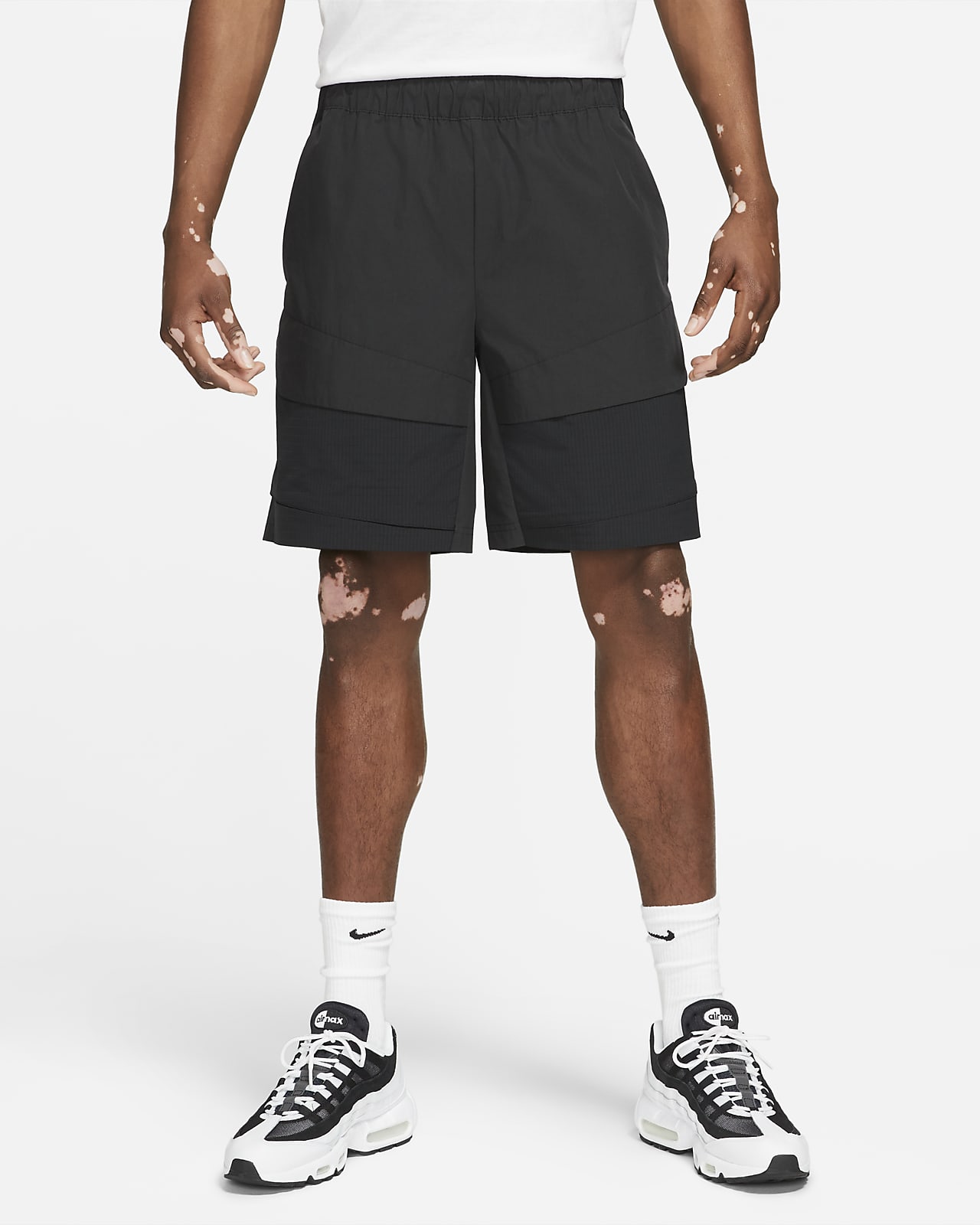 Nike Sportswear Tech Pack Men's Cargo Shorts. Nike BE