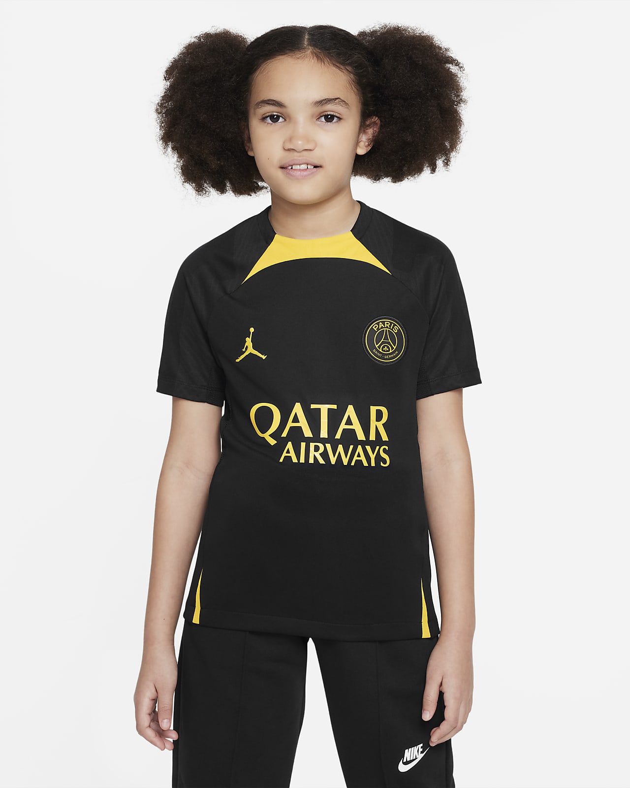 Paris Saint-Germain Strike Big Kids' Jordan Dri-FIT Knit Soccer Top