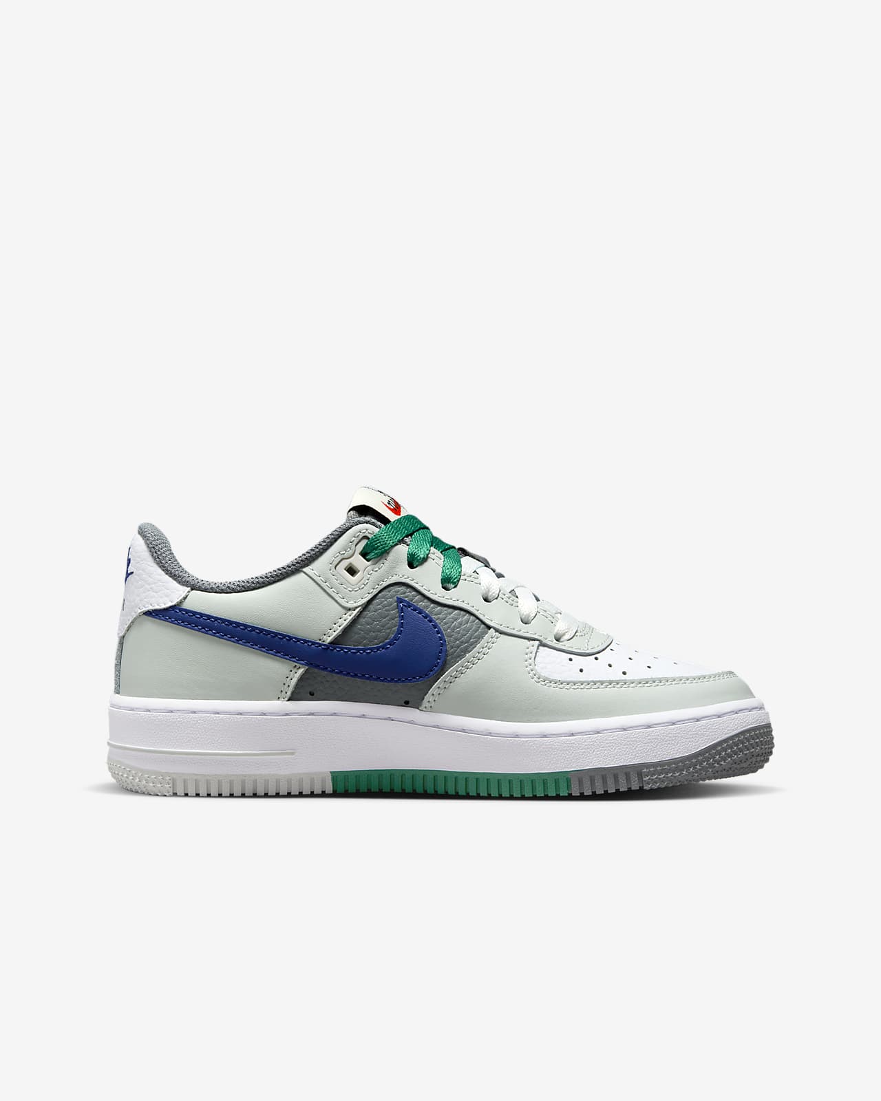 Nike Air Force 1 LV8 Big Kids' Shoes in White, Size: 7Y | DC9651-100