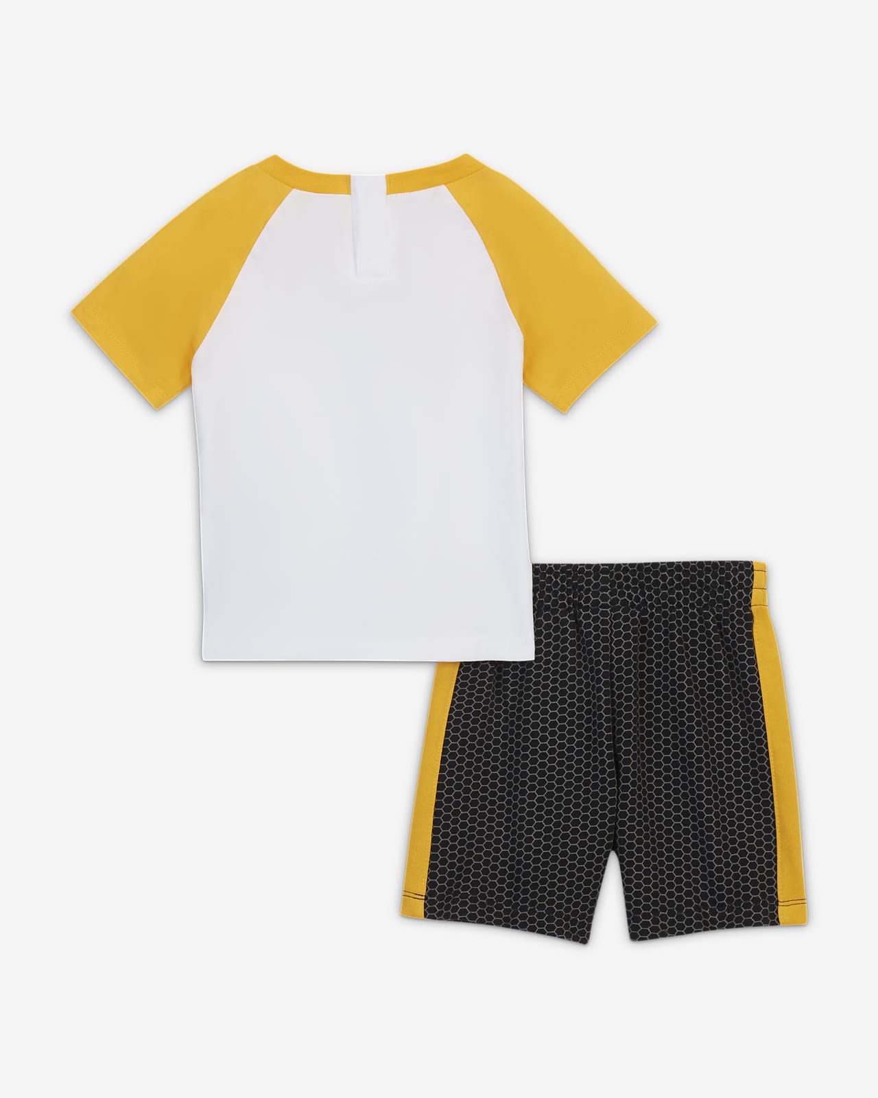 Nike Baby (12–24M) T-Shirt and Shorts Set. Nike BE