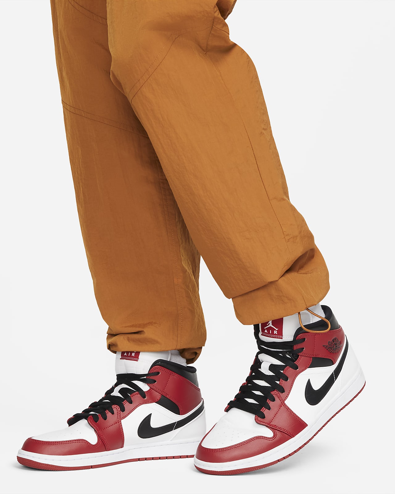 Jordan Statement Essentials Men's Warm-Up Trousers. Nike VN