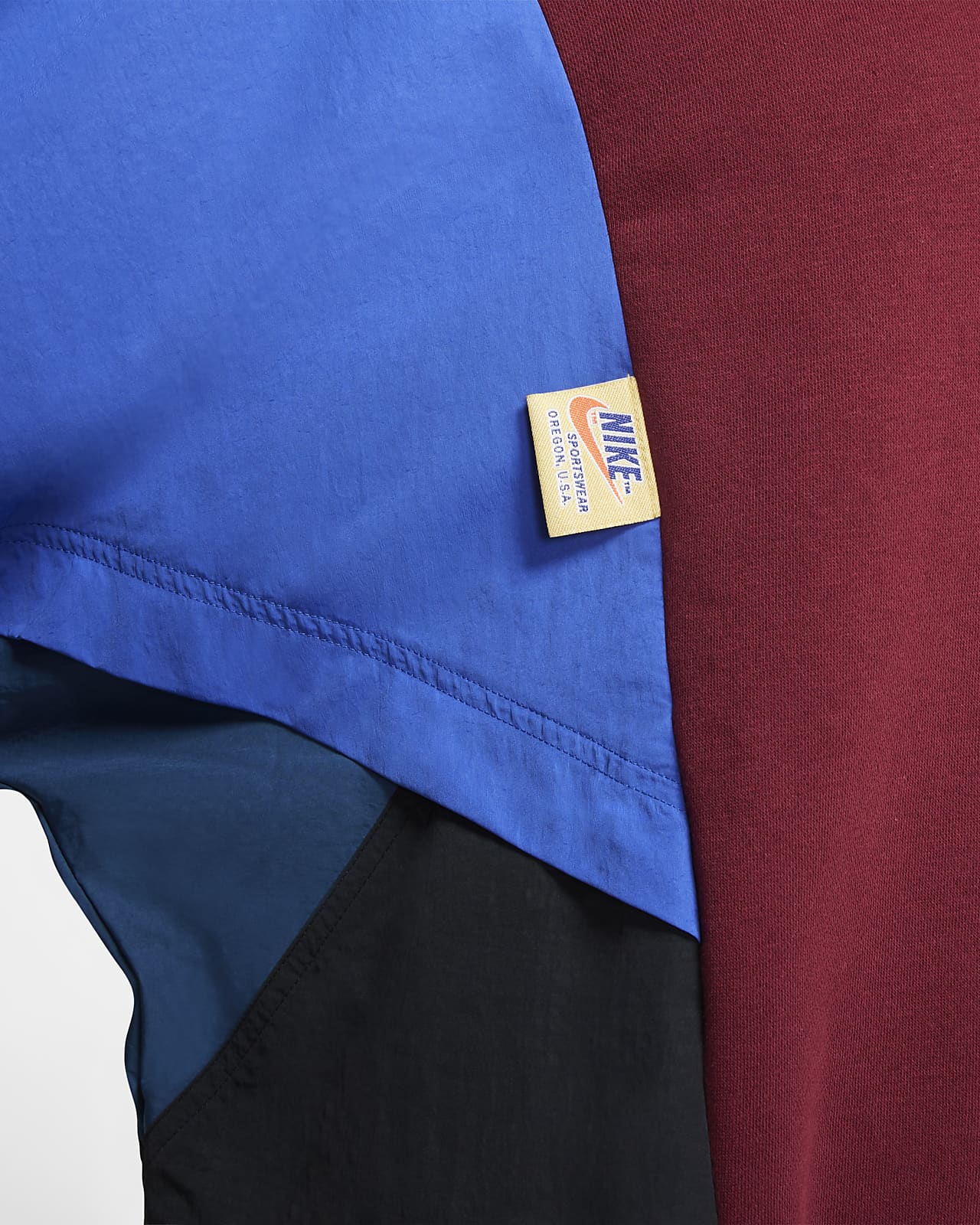 nike icon clash pullover hoodie