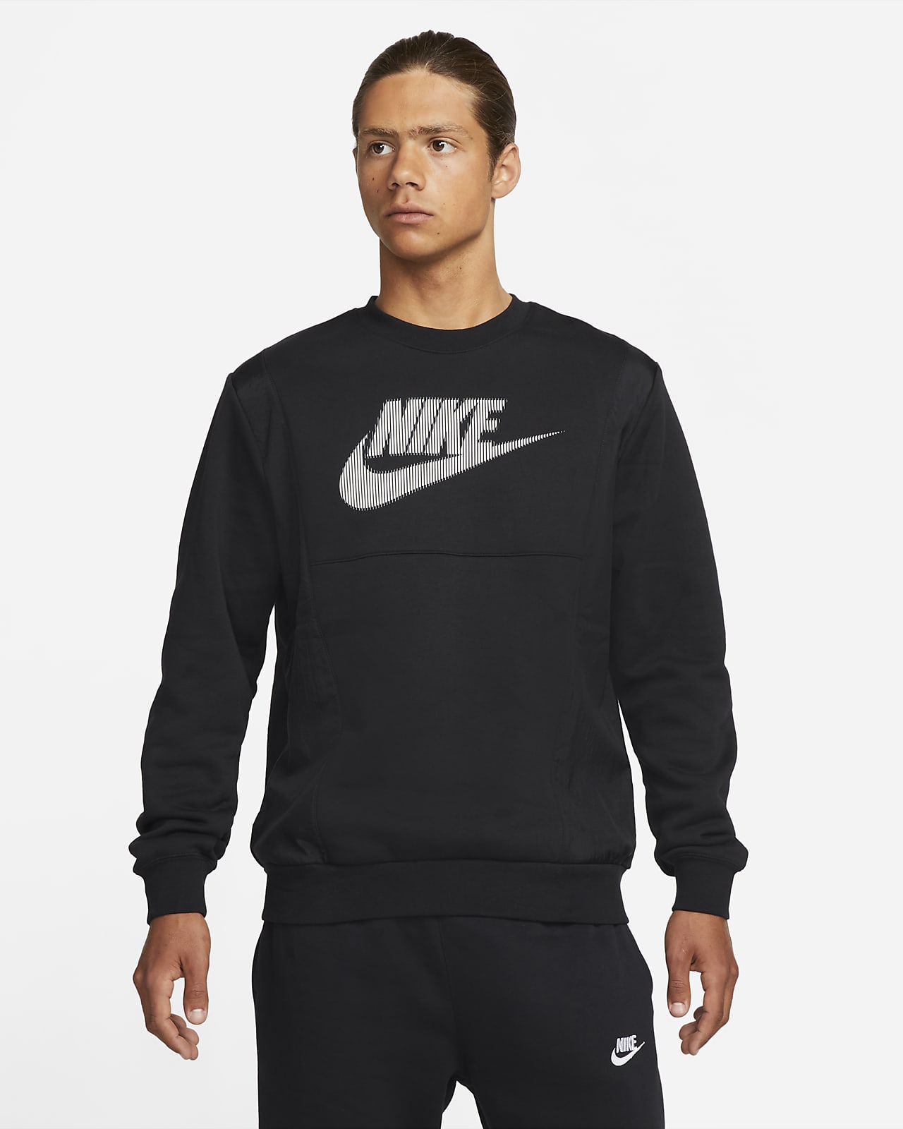 Nike Sportswear Fleece Sweatshirt. Nike DK