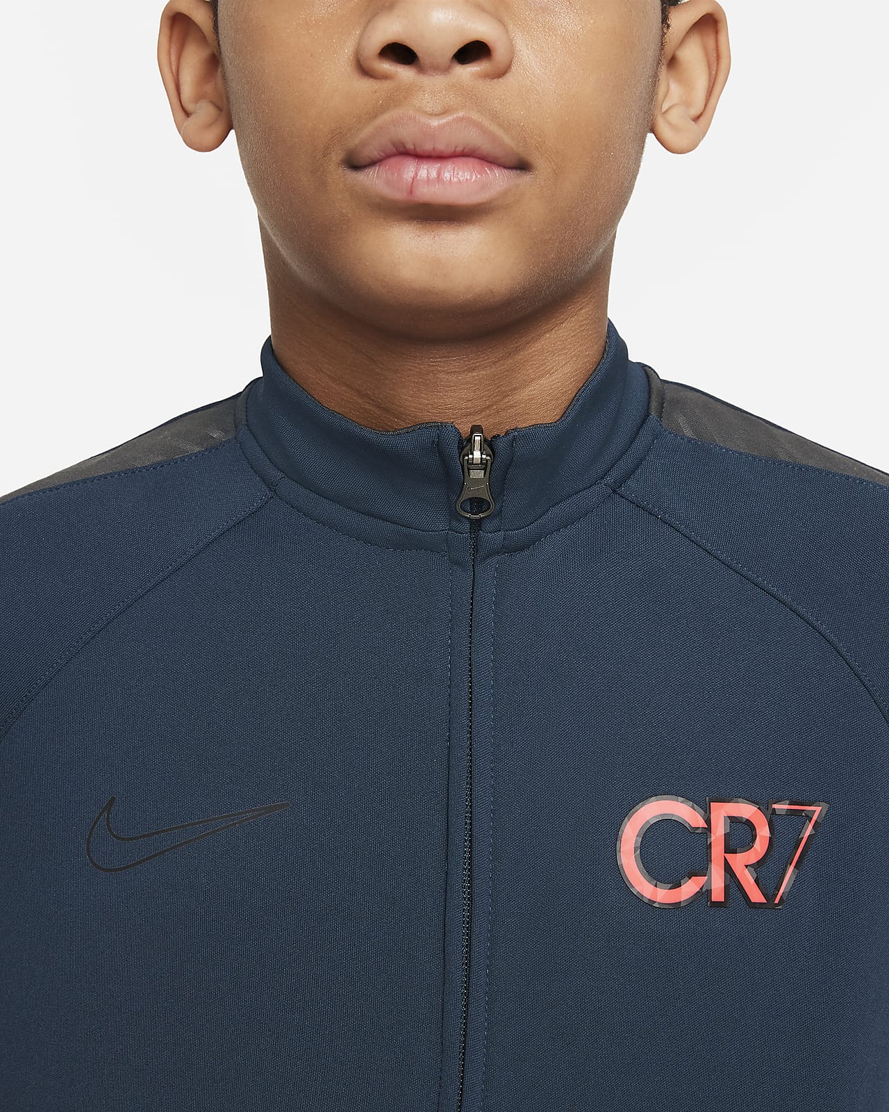 nike cr7 tracksuit junior