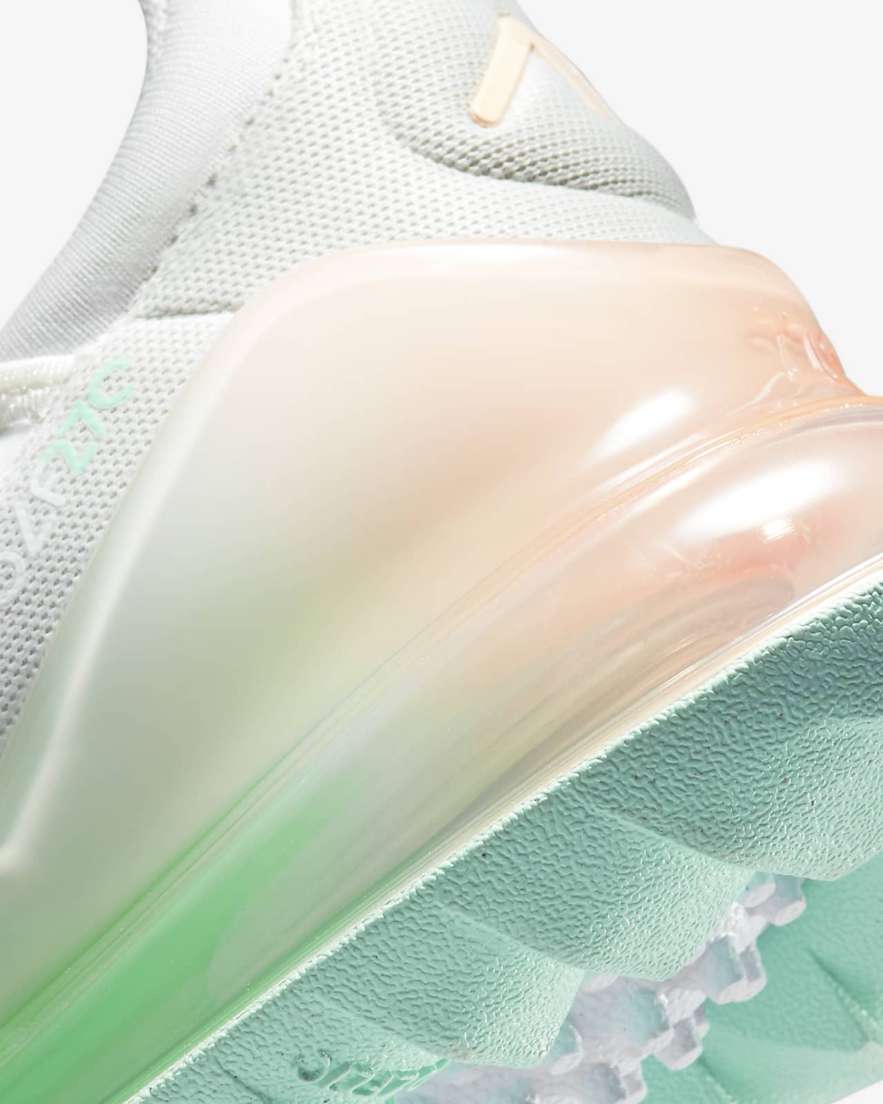 how to clean my air max 270