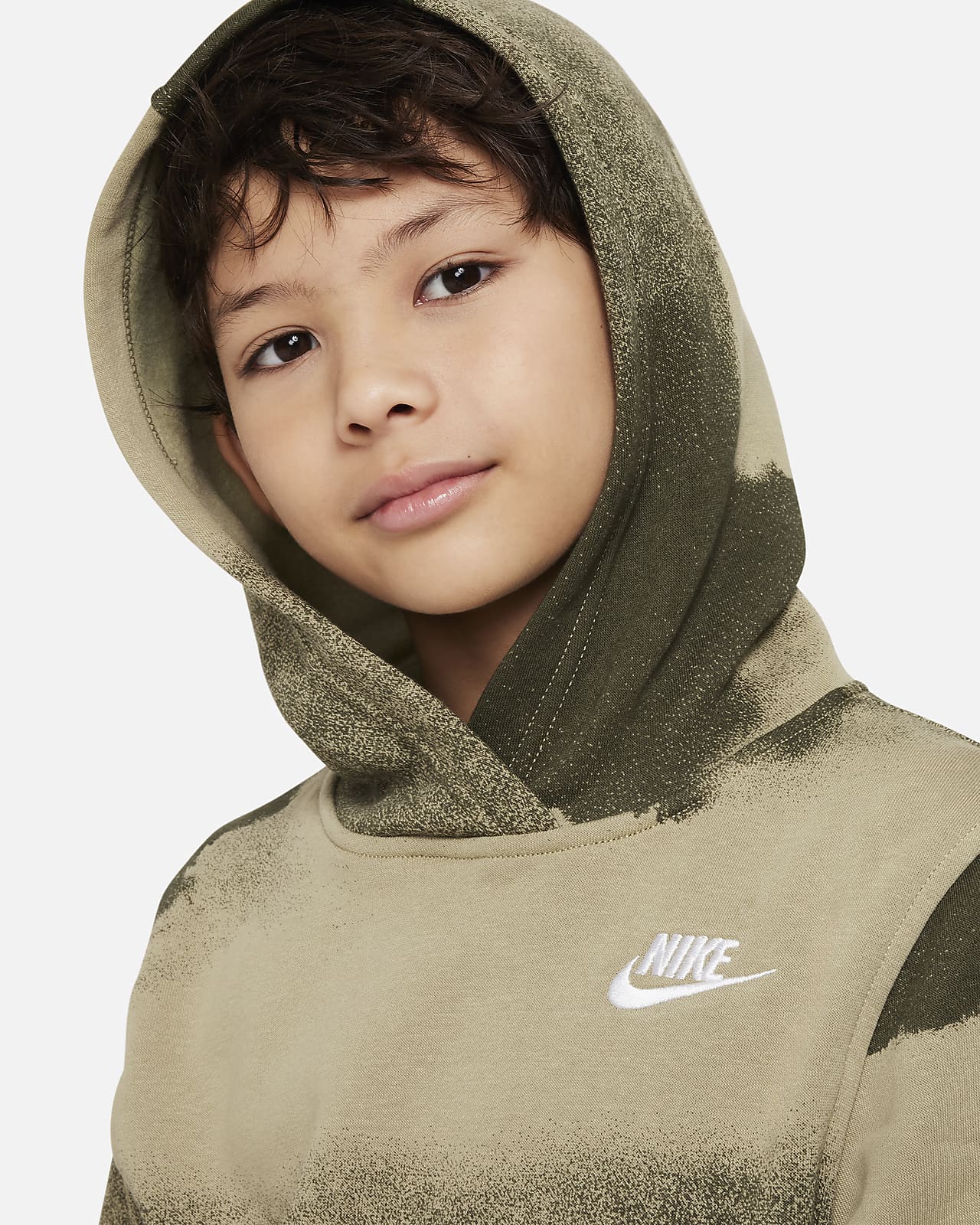 Nike Sportswear Club Fleece Older Kids' Sweatshirt. Nike LU
