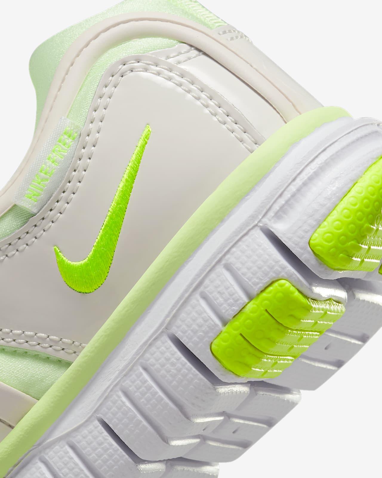 Nike公式 ナイキ ダイナモ フリー キッズシューズ オンラインストア 通販サイト