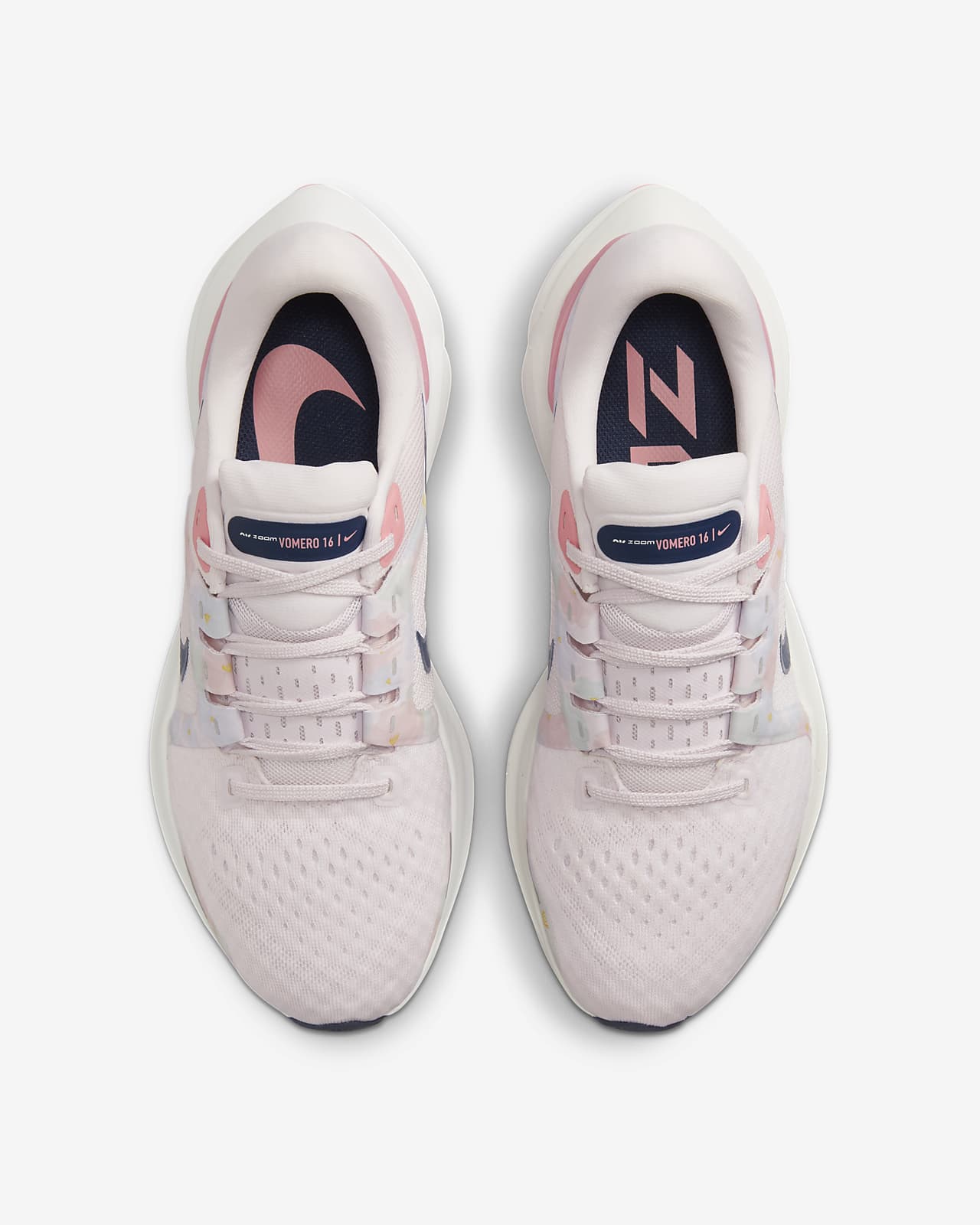 16 Premium Running Shoes. Nike LU