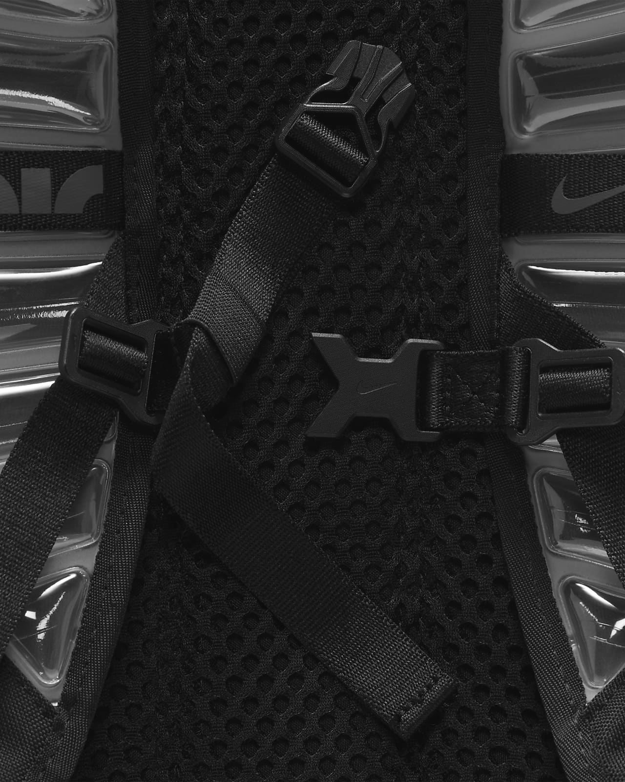 nike backpack buckle