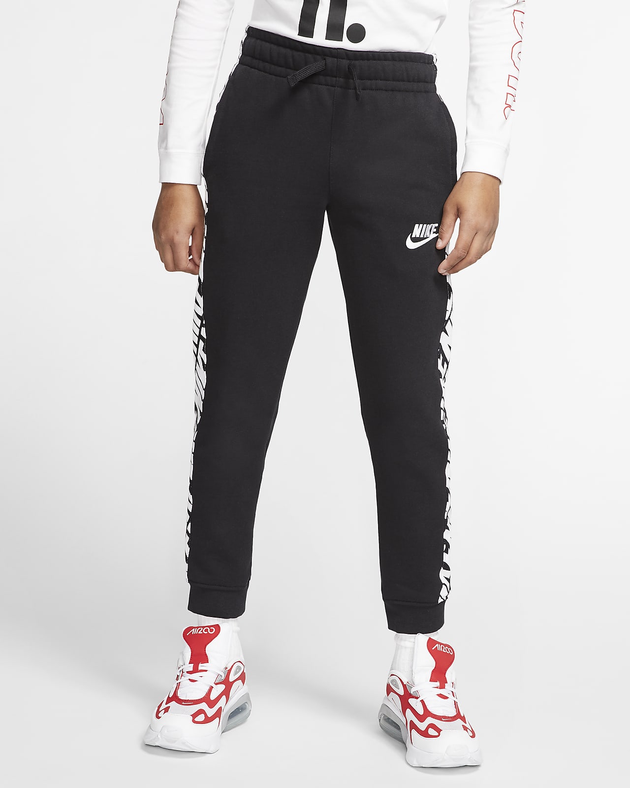 French Terry Trousers. Nike AE