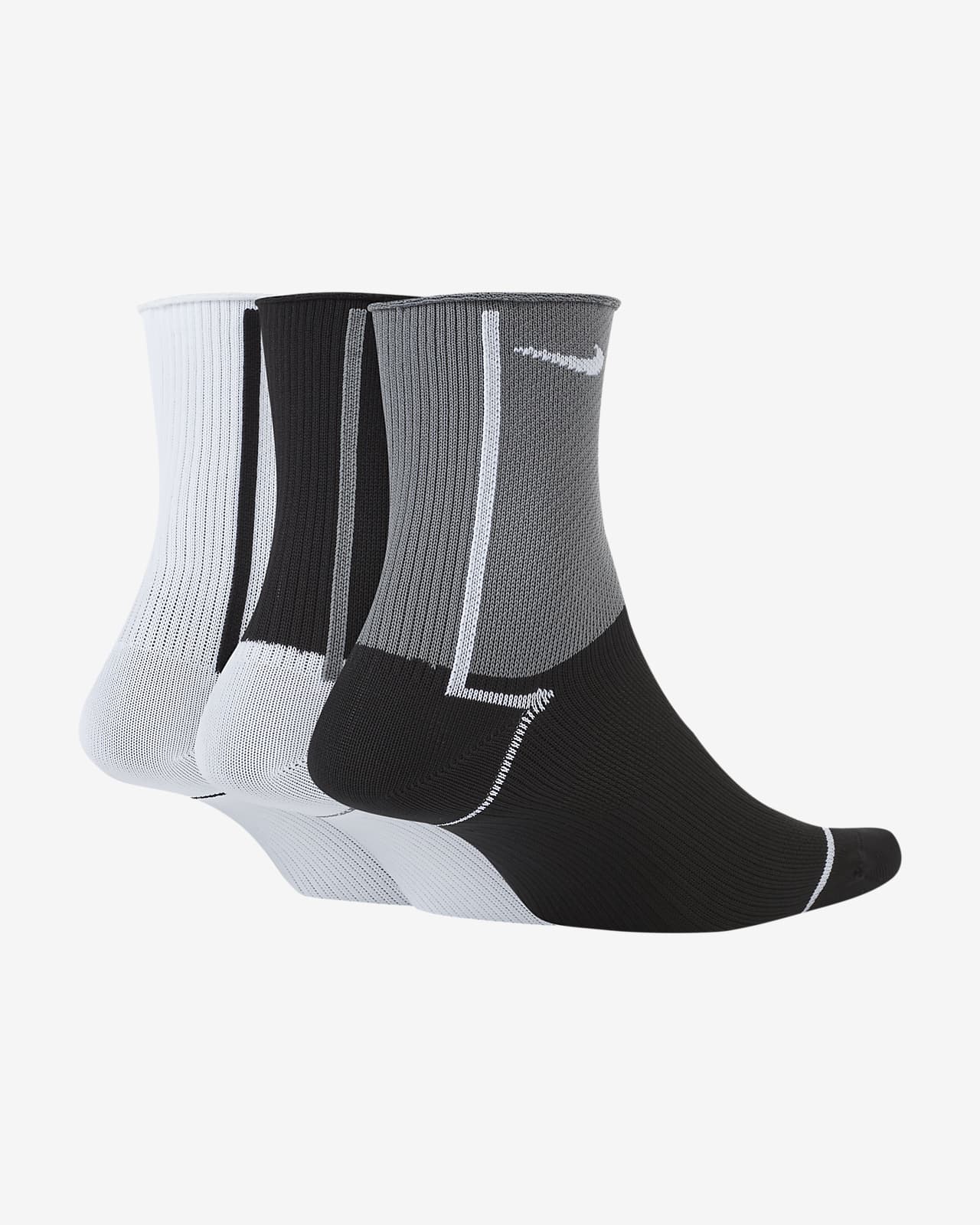 Nike Everyday Plus Lightweight Women's Training Ankle Socks (3 Pairs