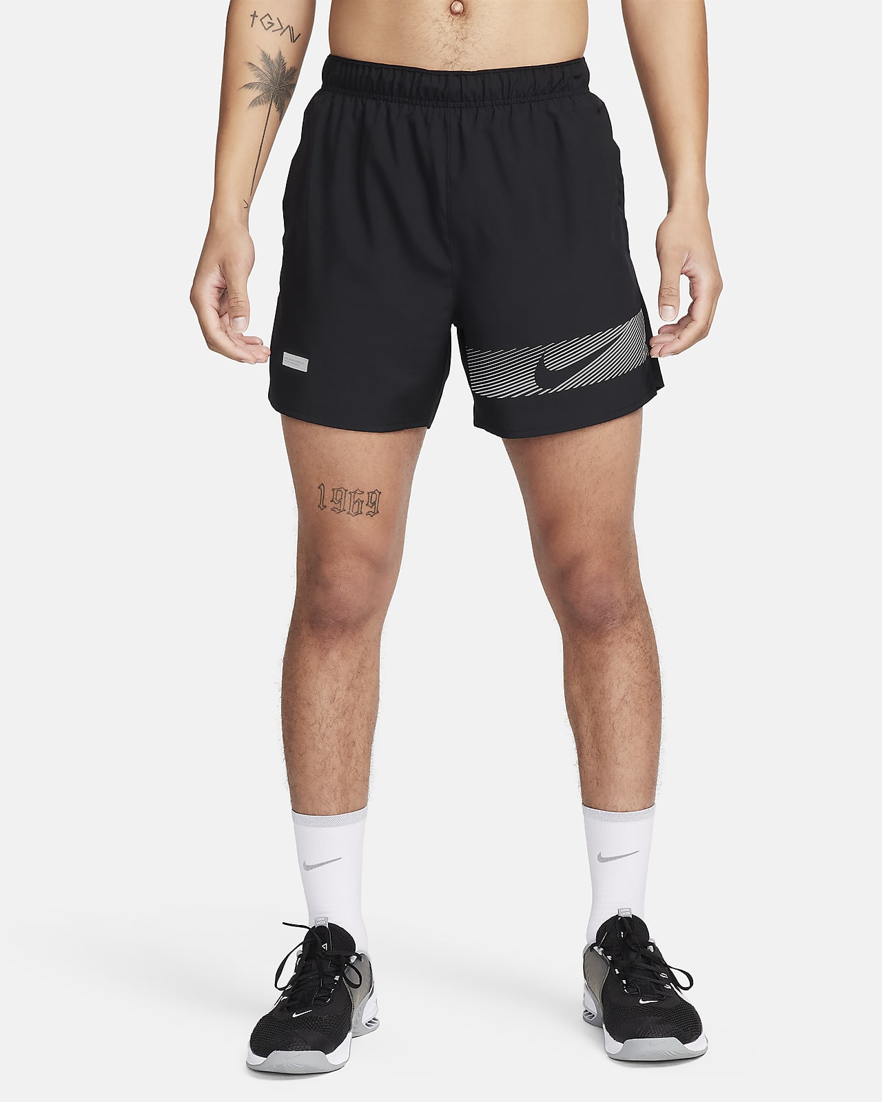 Men's Nike Dri-FIT Challenger Brief-Lined 7 Running Shorts