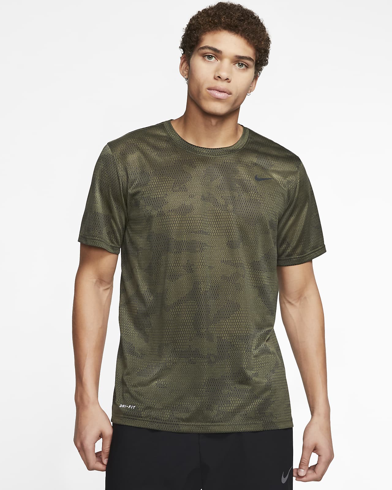 nike modern lightweight cargo t shirt