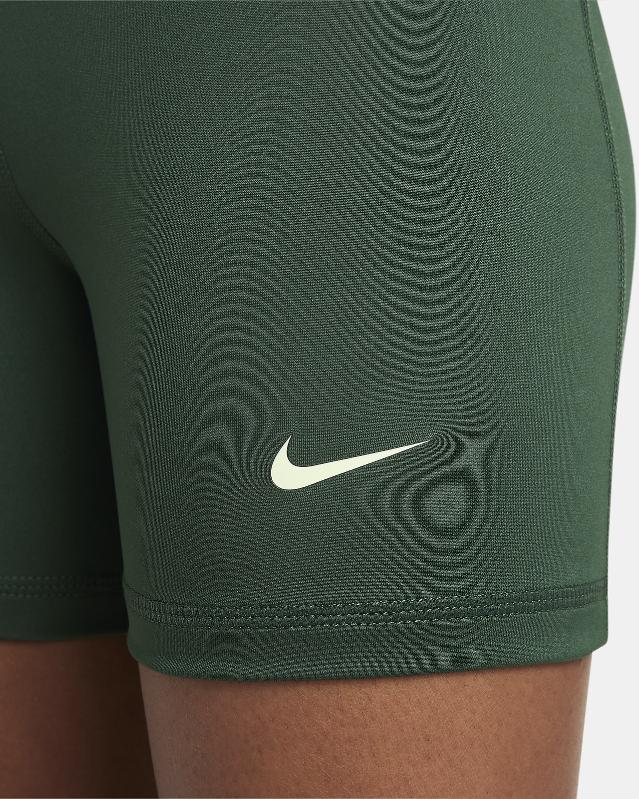 Shorts Nike Pro Dri Fit Feminino Verde Dq5586-370 - Starki