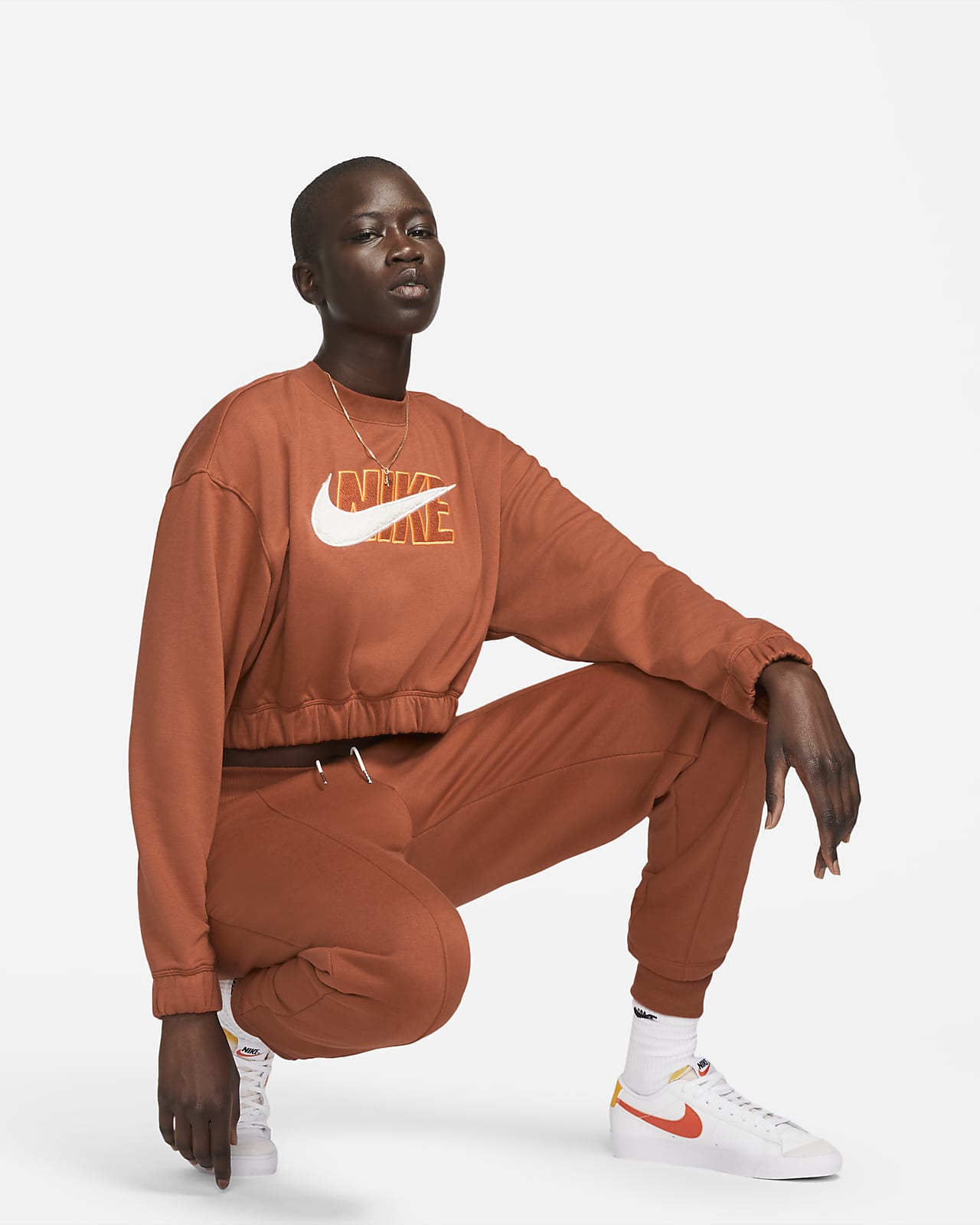 Nike Sportswear Icon Clash Women's Easy Fleece Joggers. Nike GB