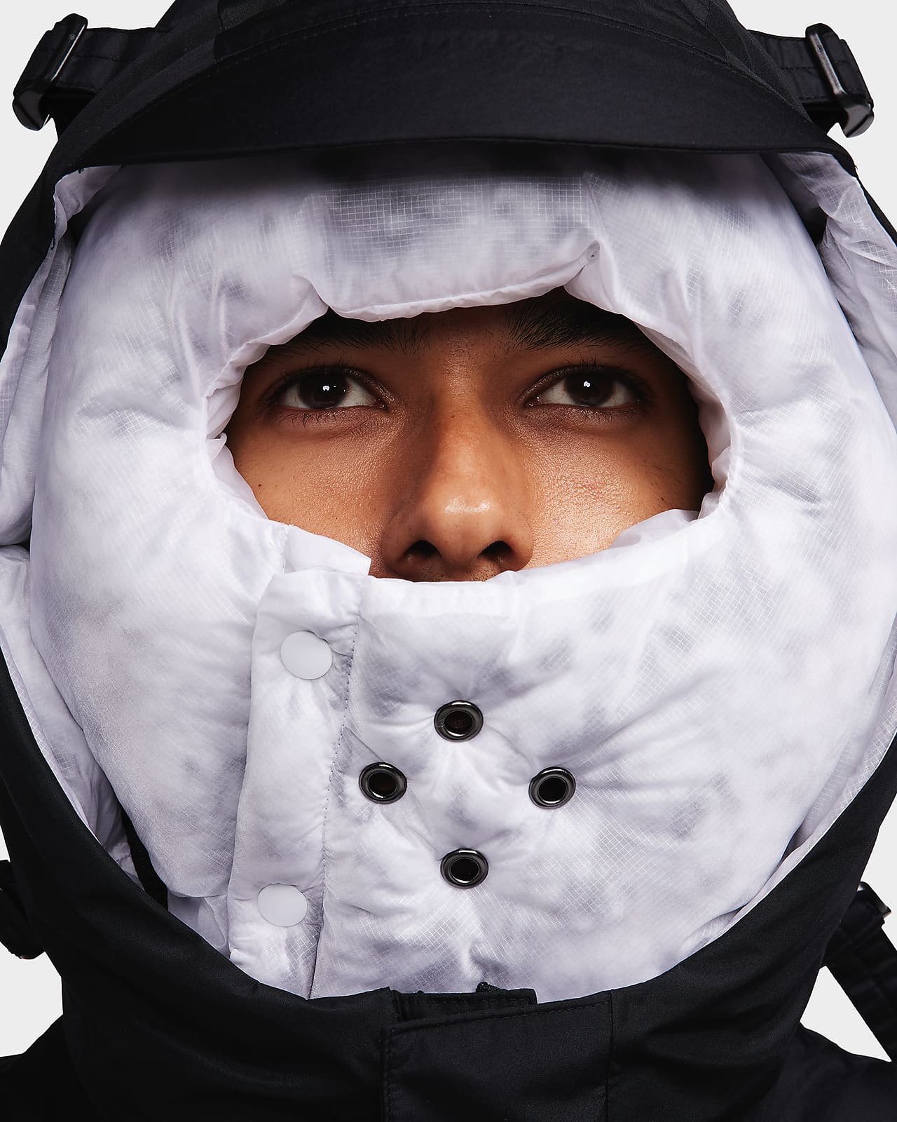 Nike Sportswear GORE-TEX Men's Loose Storm-FIT Hooded Waterproof Jacket. Nike UK