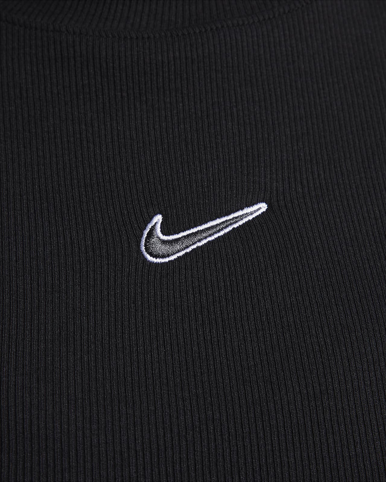 Nike Sportswear Women's Long-Sleeve Top. Nike CA