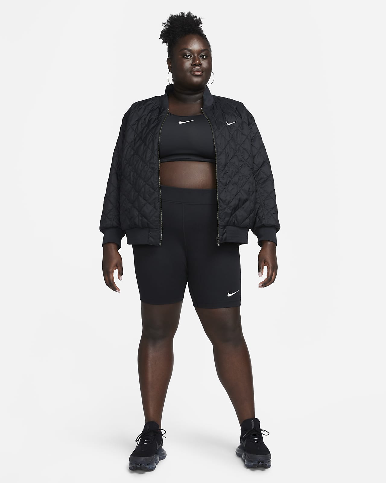 Nike Sportswear Classic Bike-Shorts mit hohem Taillenbund für Damen (ca.  20,5 cm) (große Größe). Nike DE