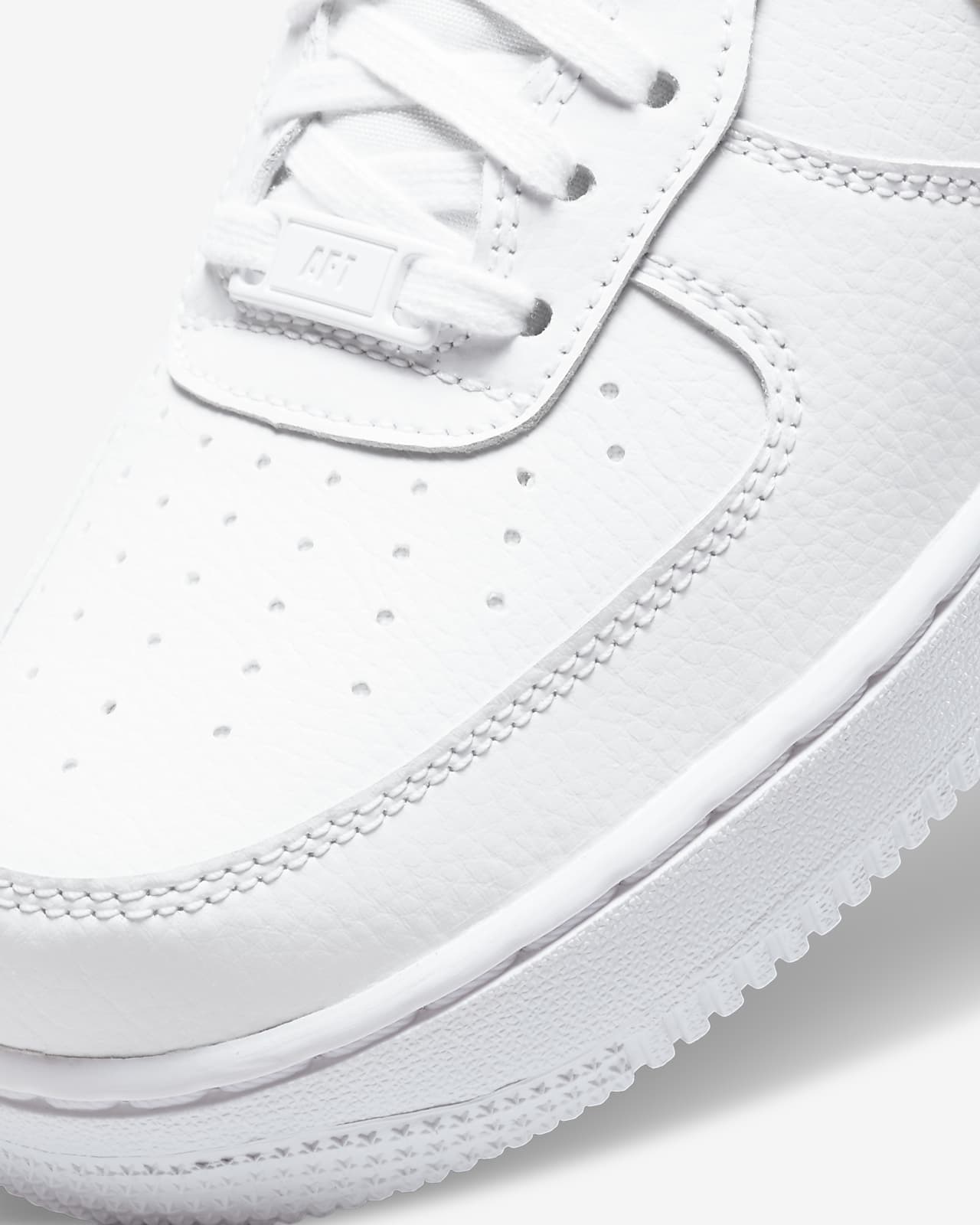 Calzado para mujer Nike Air Force 1 '07. Nike MX