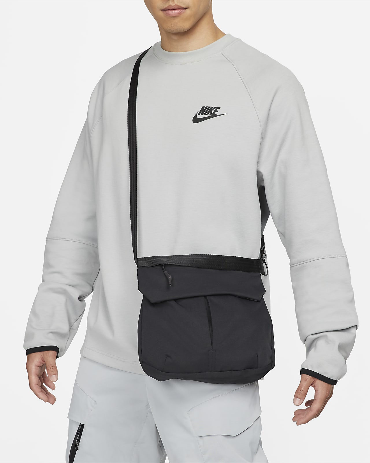 モデル着用＆注目アイテム 新品 NIKE ナイキ テックパックベスト 中綿