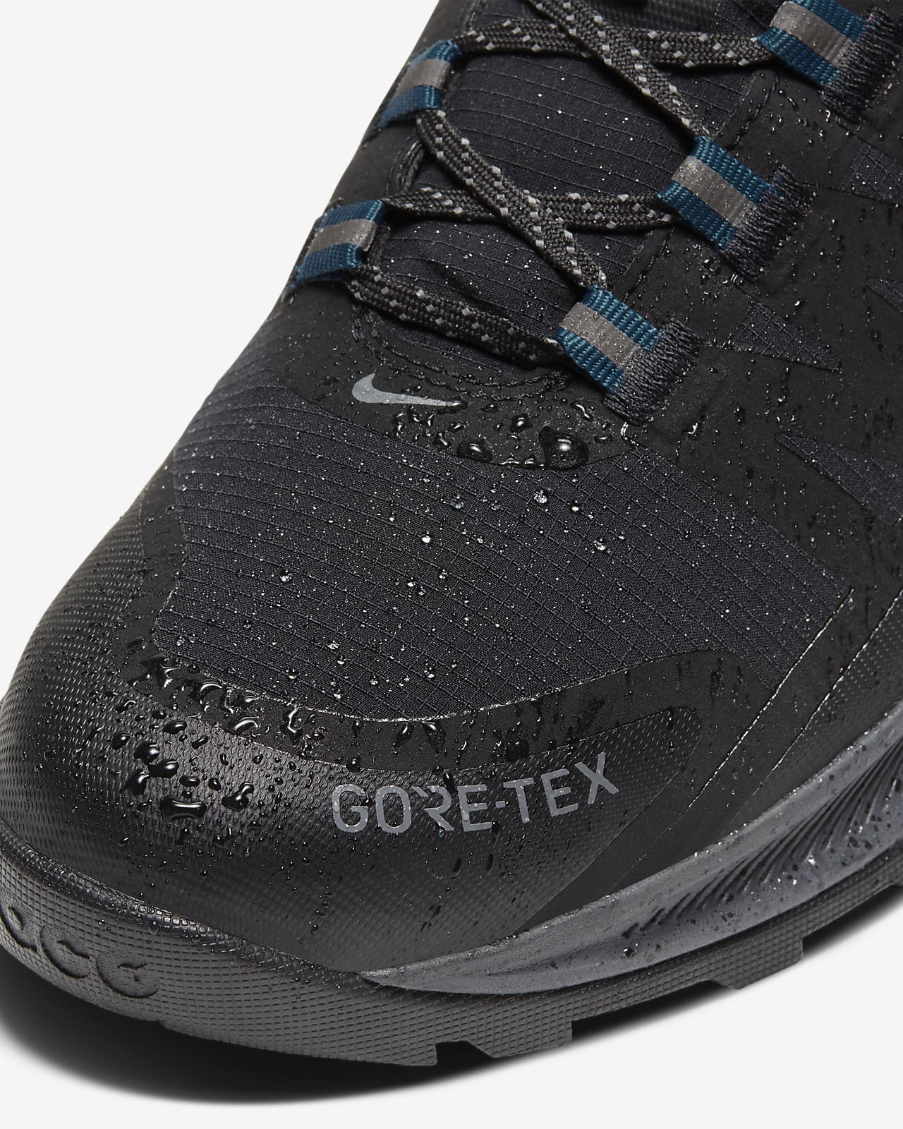 nike gore tex trainers