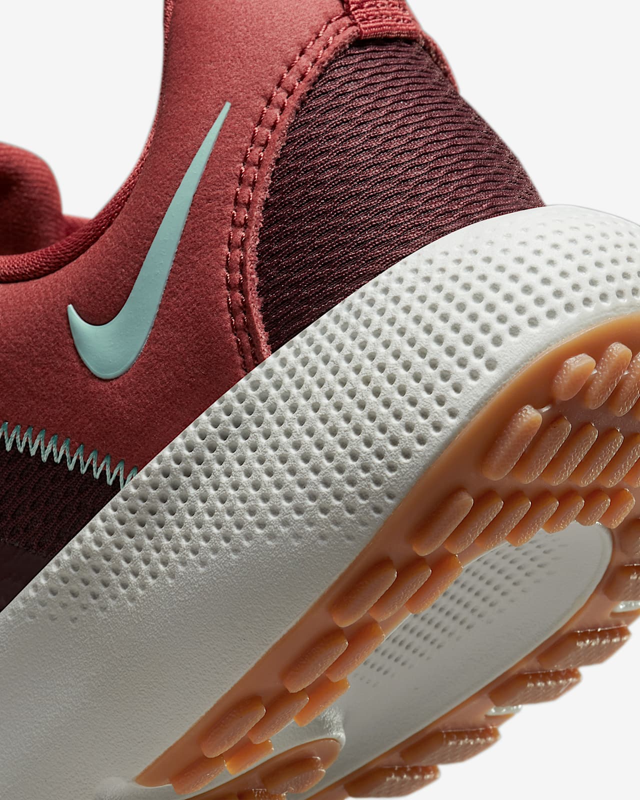 Nike React Escape Run 2 Women's Road Running Shoes. Nike DK