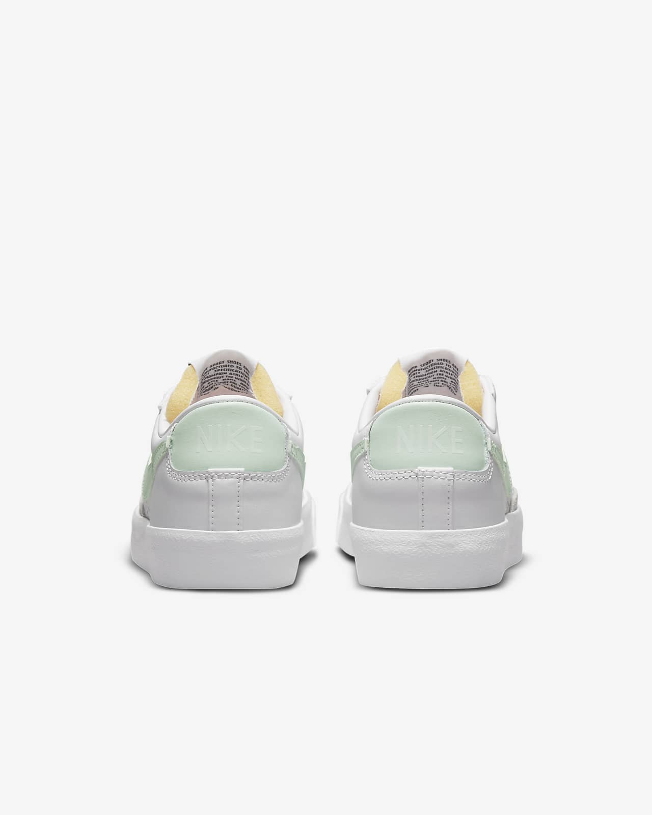 Nike Blazer Low '77 Women's Shoe. Nike AT