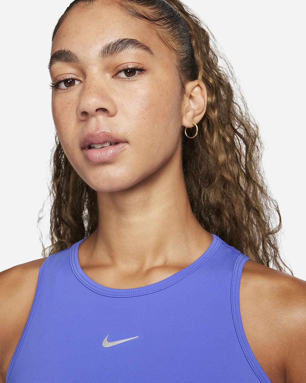 Nike Pro Dri-FIT Women's Cropped Tank Top. Nike AT