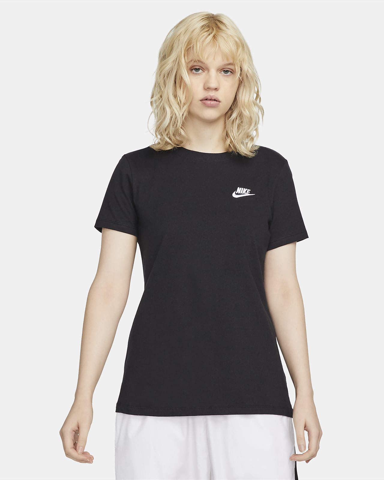 Nike Sportswear Women's Club T-Shirt. Nike CA