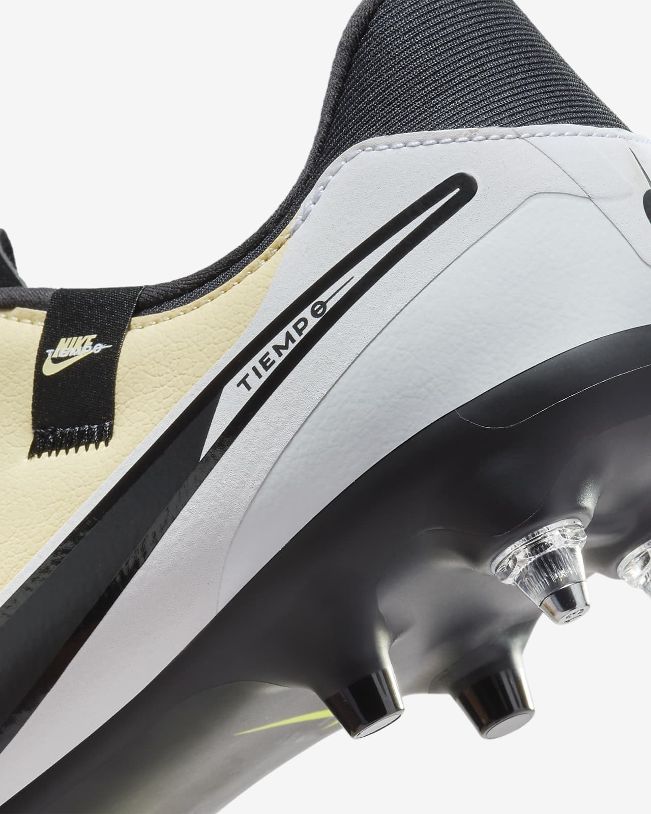 Scarpa da calcio a taglio basso per terreni morbidi Nike Tiempo Legend 10 Academy