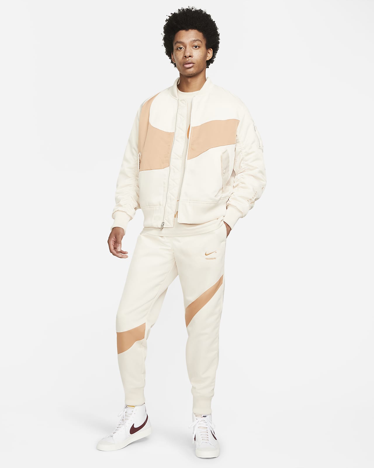 Pantalone Nike Swoosh M CJ4880-010 | Cisalfa Sport