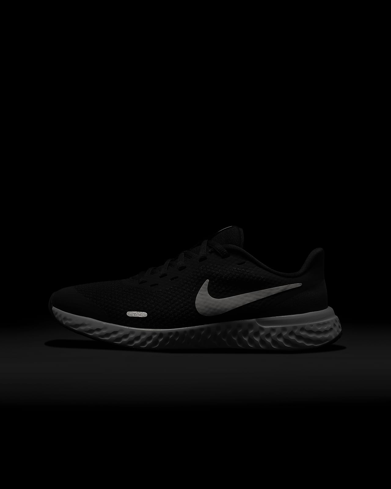 rebel sport nike revolution 5