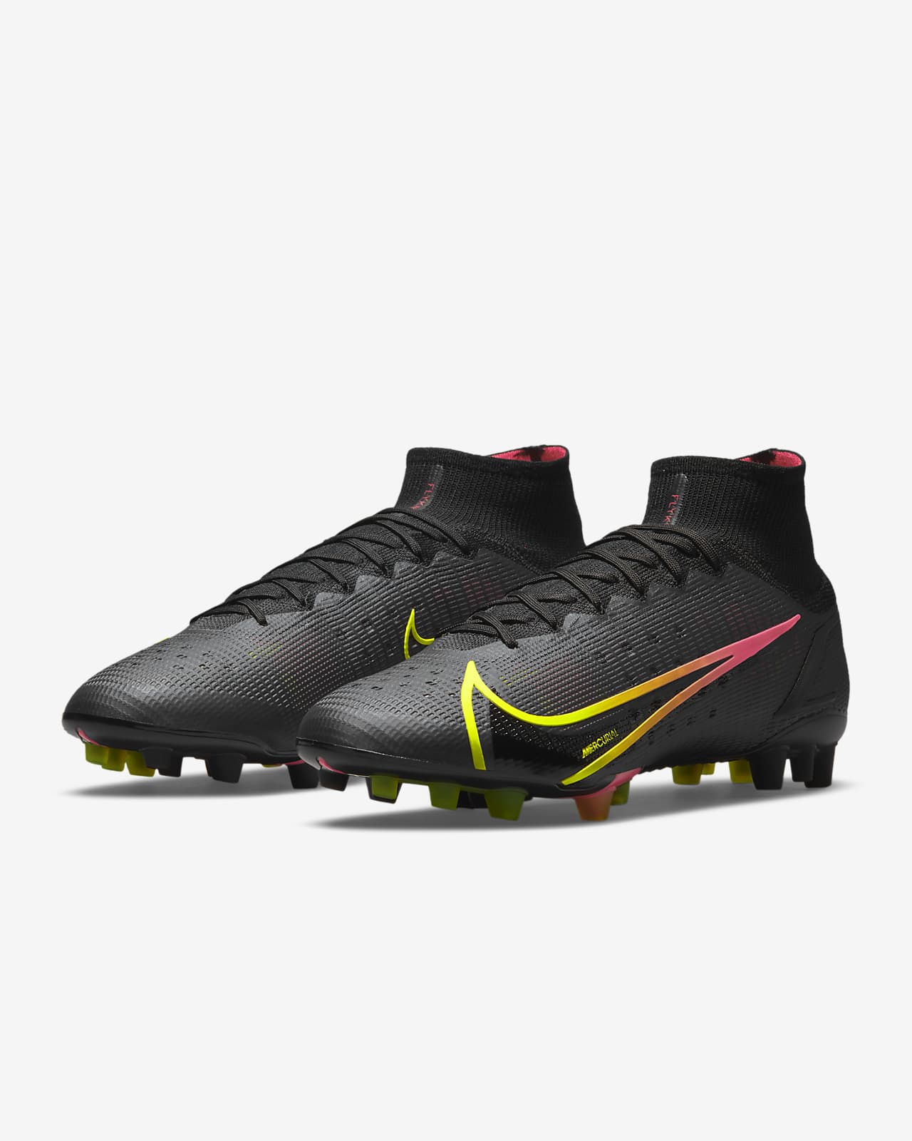 crampons nike terrain synthetique