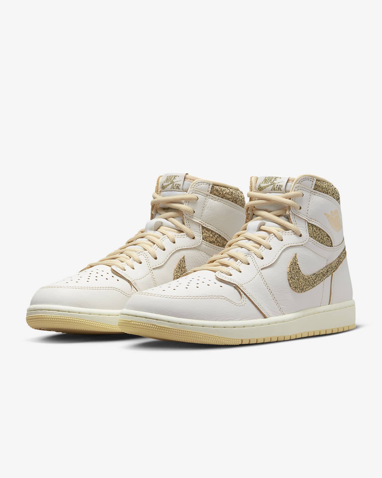 Air Jordan 1 Retro High OG Craft Men's Shoes. Nike LU