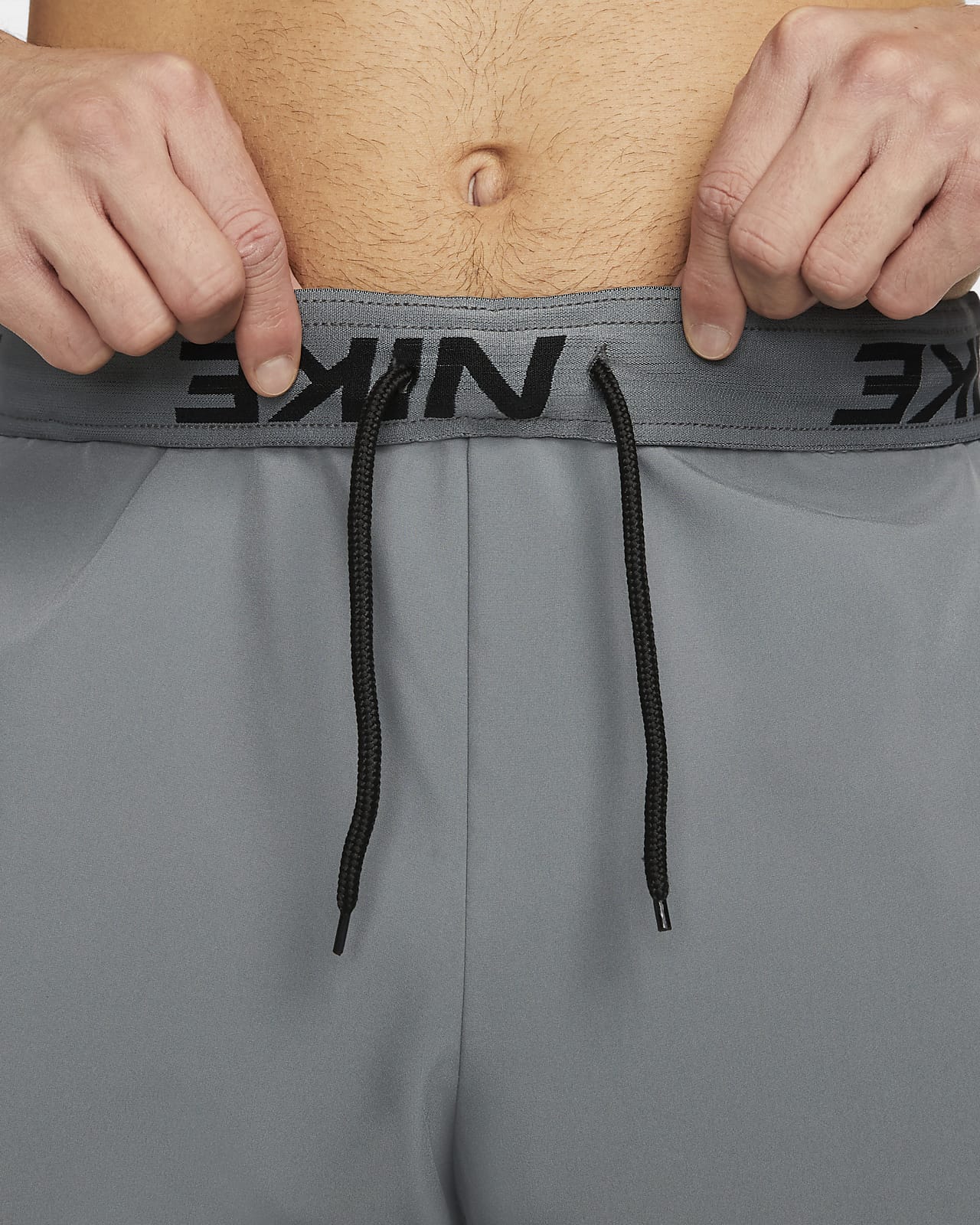 Origineel ik luister naar muziek Alternatief Nike Dri-FIT Men's 23cm (approx.) Woven Graphic Fitness Shorts. Nike LU