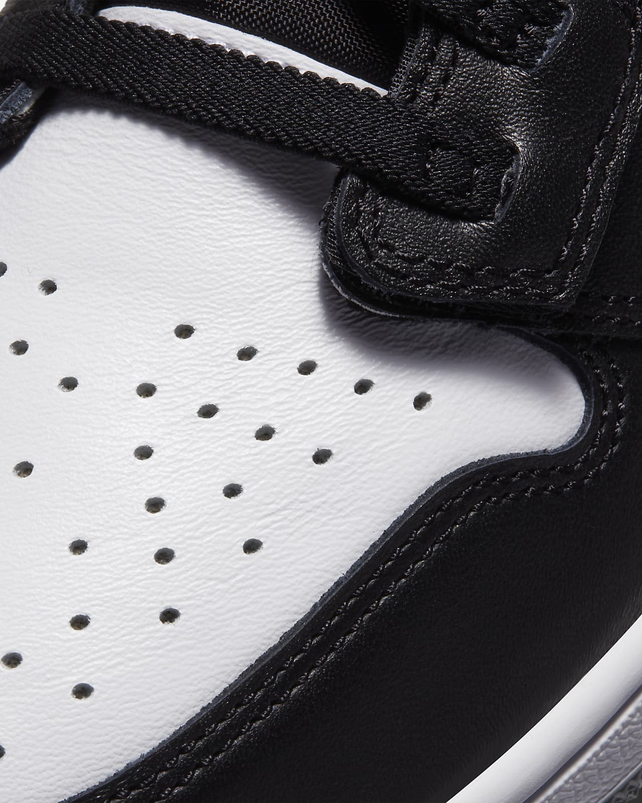 nike air jordan zip up